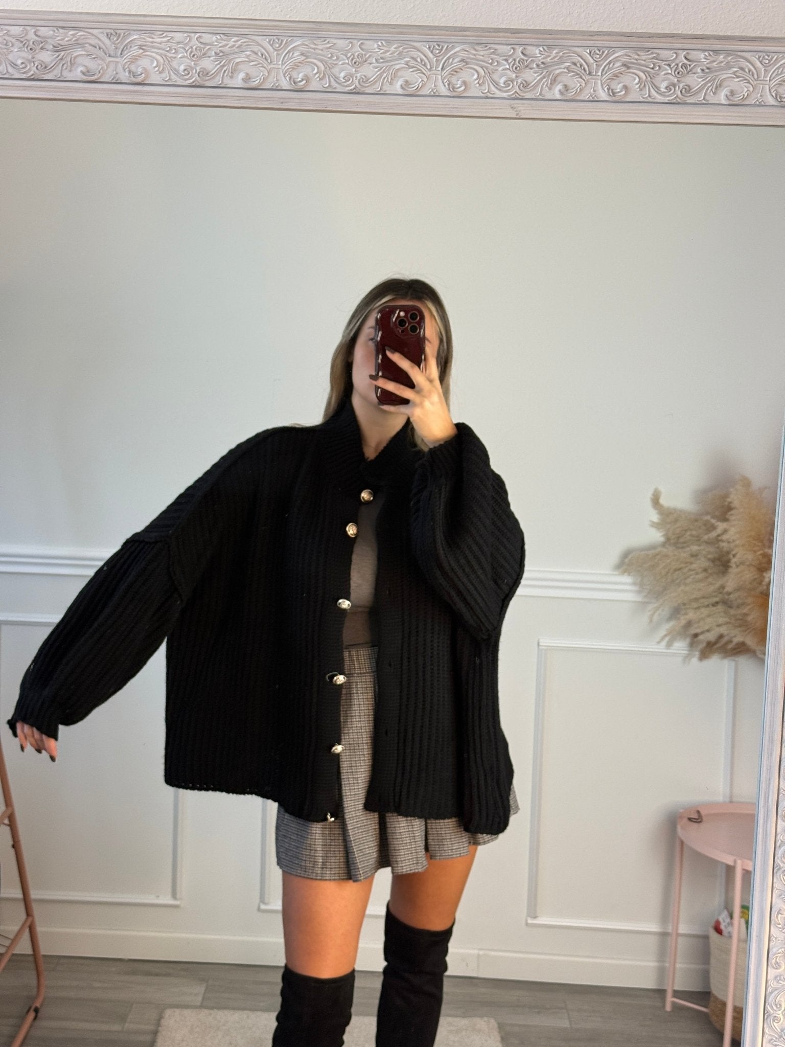 Cardigan oversize in maglia con bottoni gioiello e maniche a palloncino - Follie by Alice