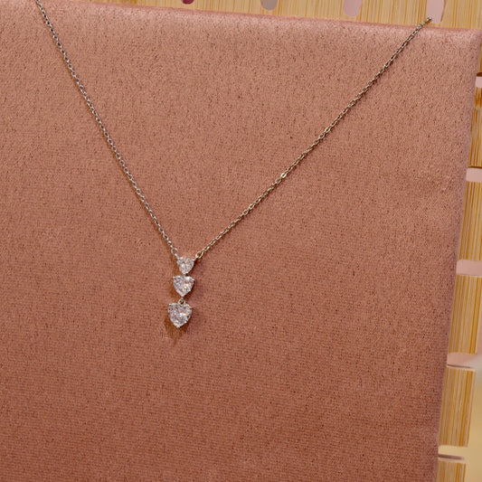 Collana argento con cuoricini pendenti brillanti