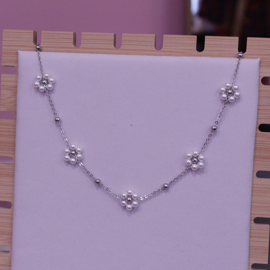 Collana argento con margherita di perle