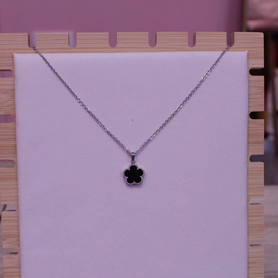 Collana argento con quadrifoglio – alternate
