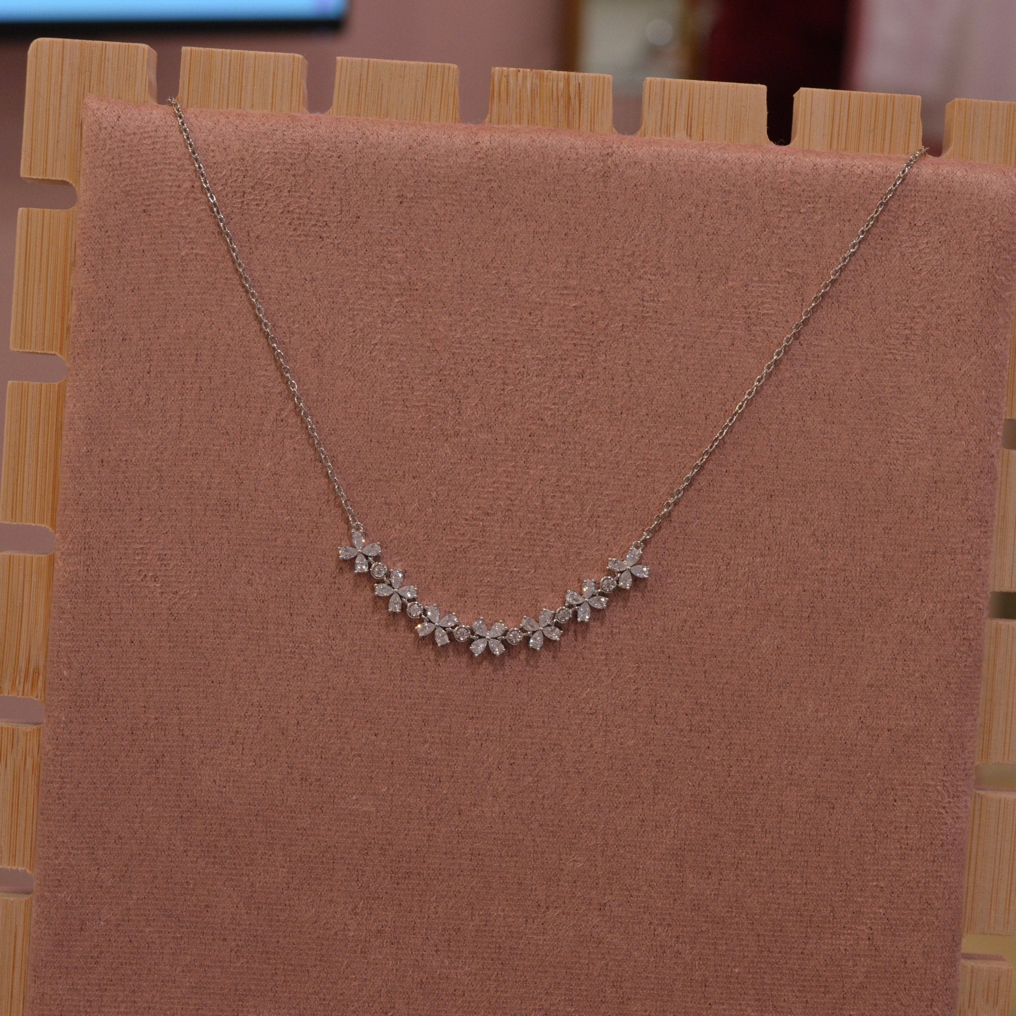 Collana argento con strass gioiello a fiore - Follie by Alice