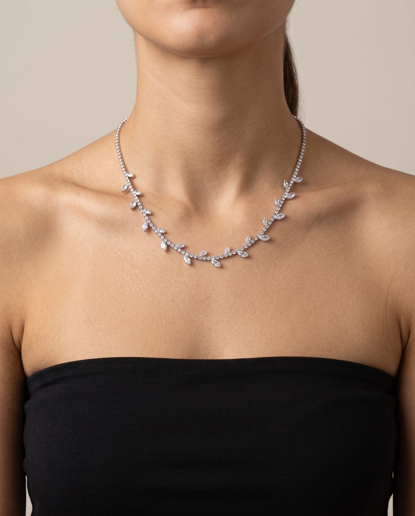Collana argento tennis con strass a goccia - Follie by Alice Immagine secondaria del prodotto