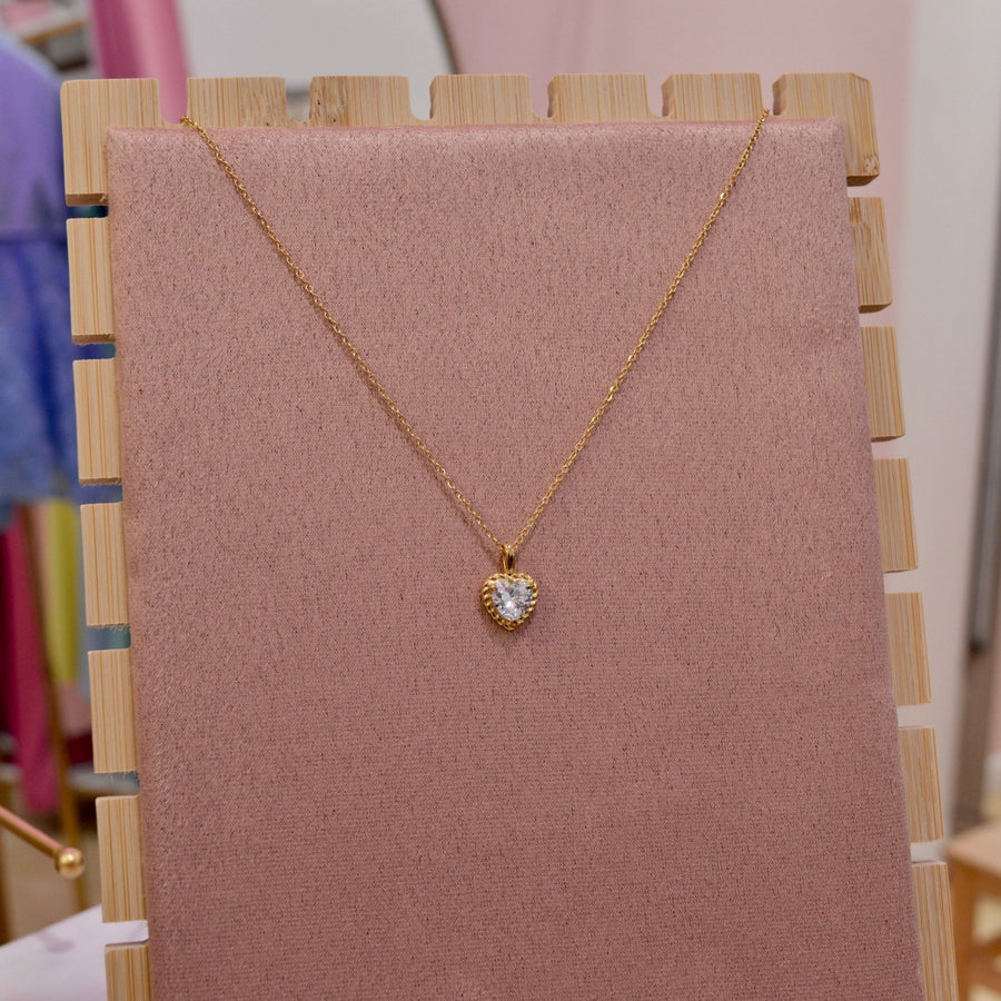 Collana oro con cuore gioiello – alternate