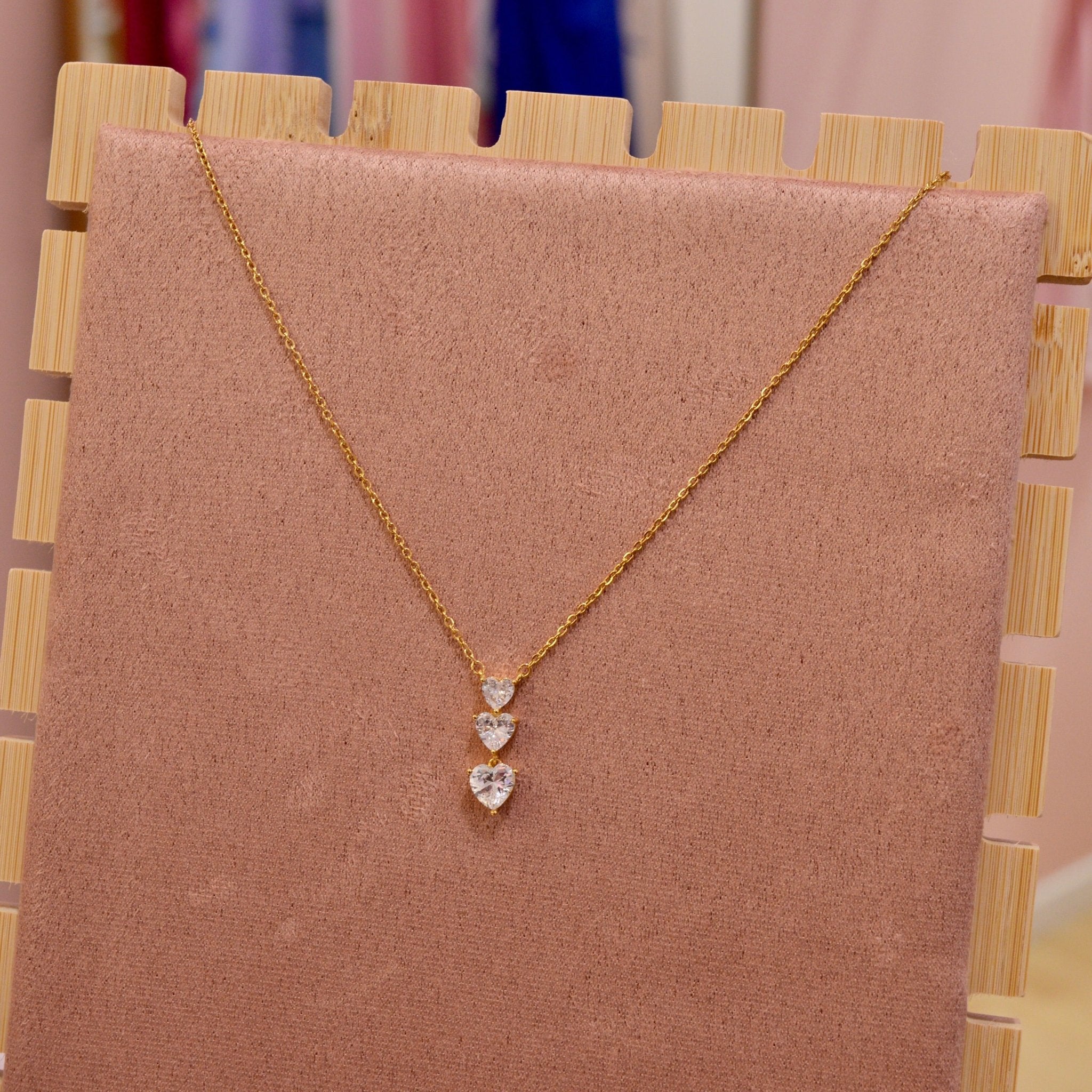 Collana oro con cuoricini pendenti brillanti - Follie by Alice