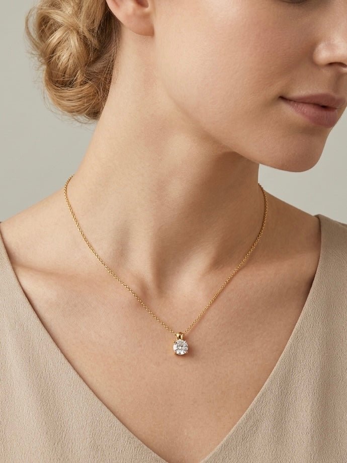 Collana oro con punto luce