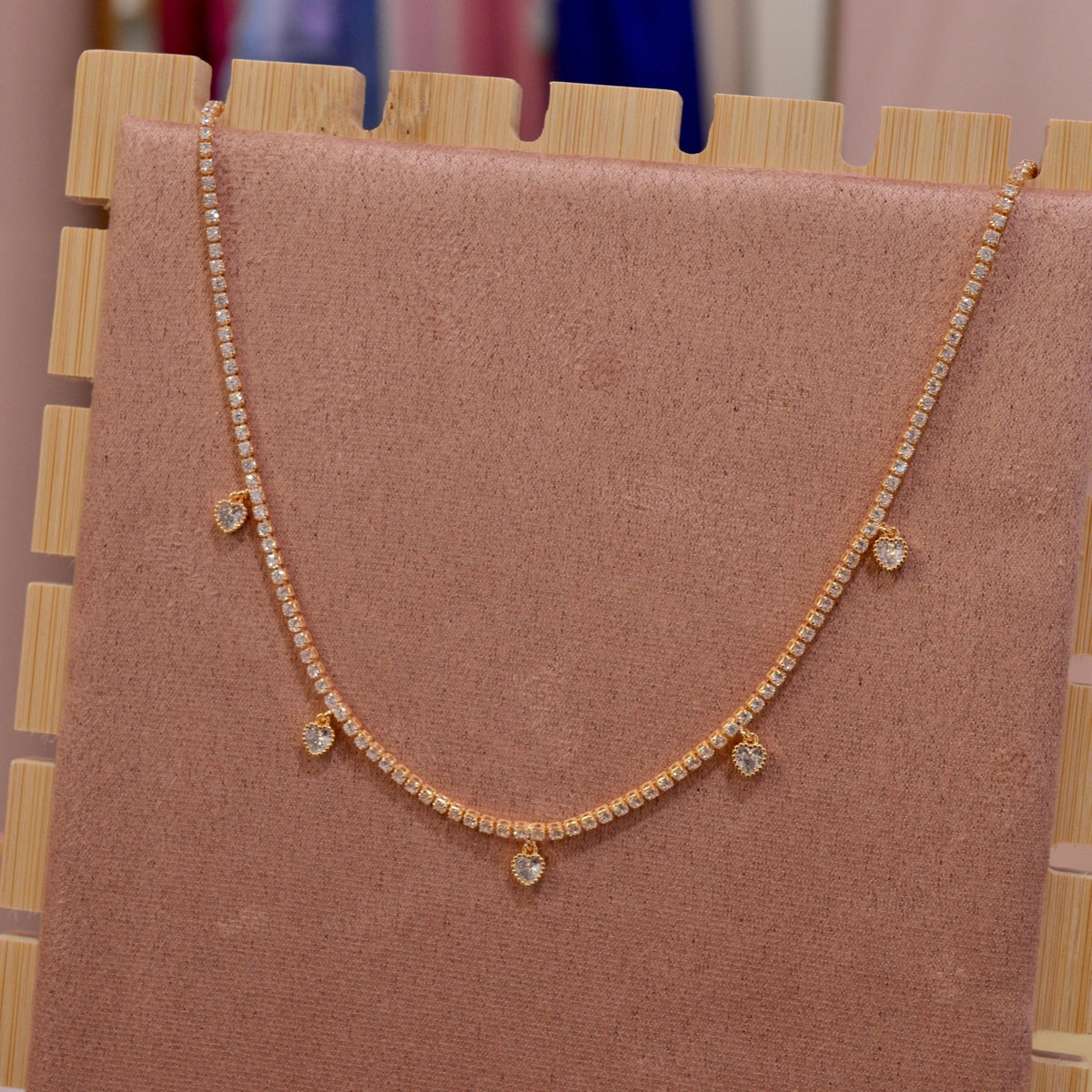 Collana tennis oro con cuori gioiello pendenti - Follie by Alice
