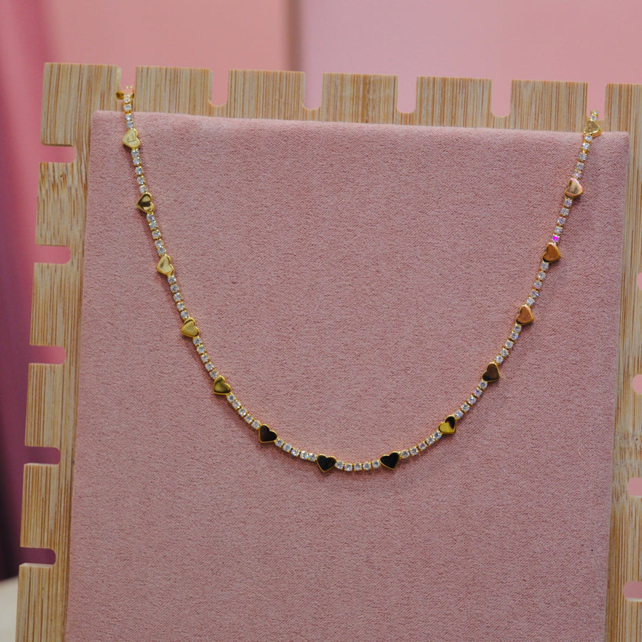 Collana tennis oro con strass e cuoricini