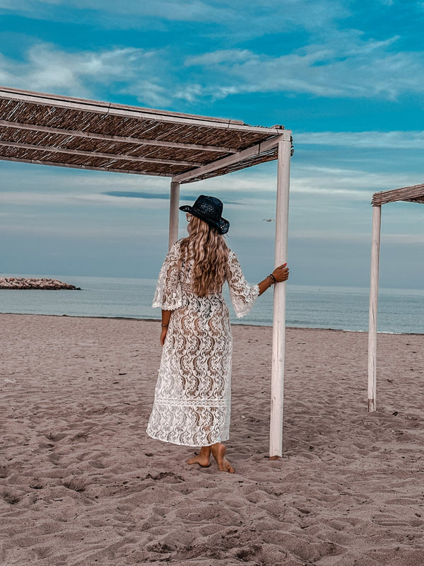 Copricostume lungo con ricami all'uncinetto, nappine e dettagli oro - Follie by Alice