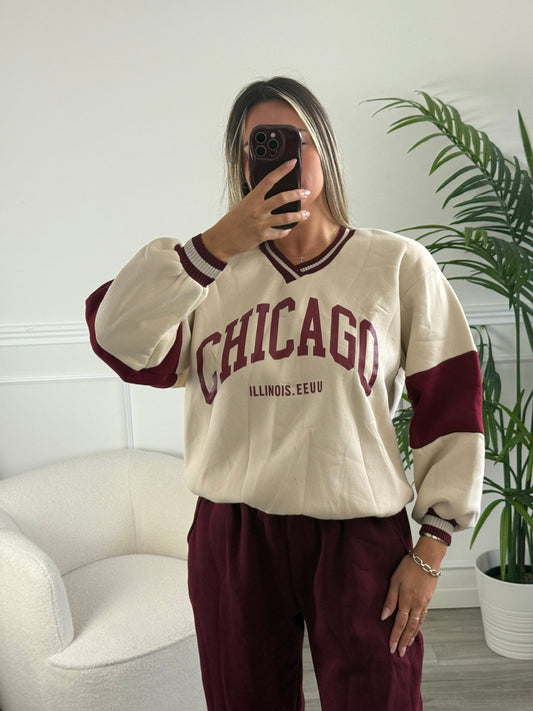 Felpa oversize con orli a costine a contrasto e stampa Chicago - Follie by Alice 1536