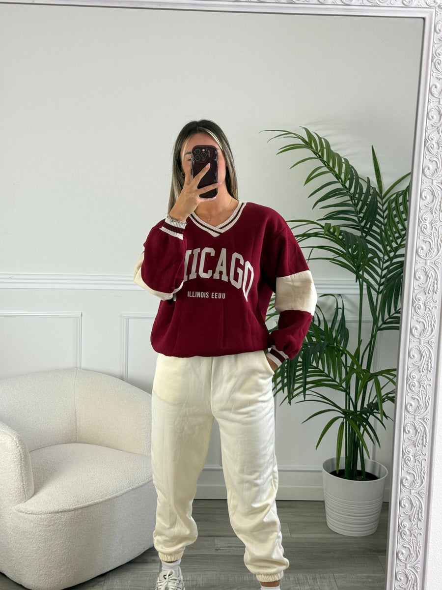 Felpa oversize con orli a costine a contrasto e stampa Chicago – alternate