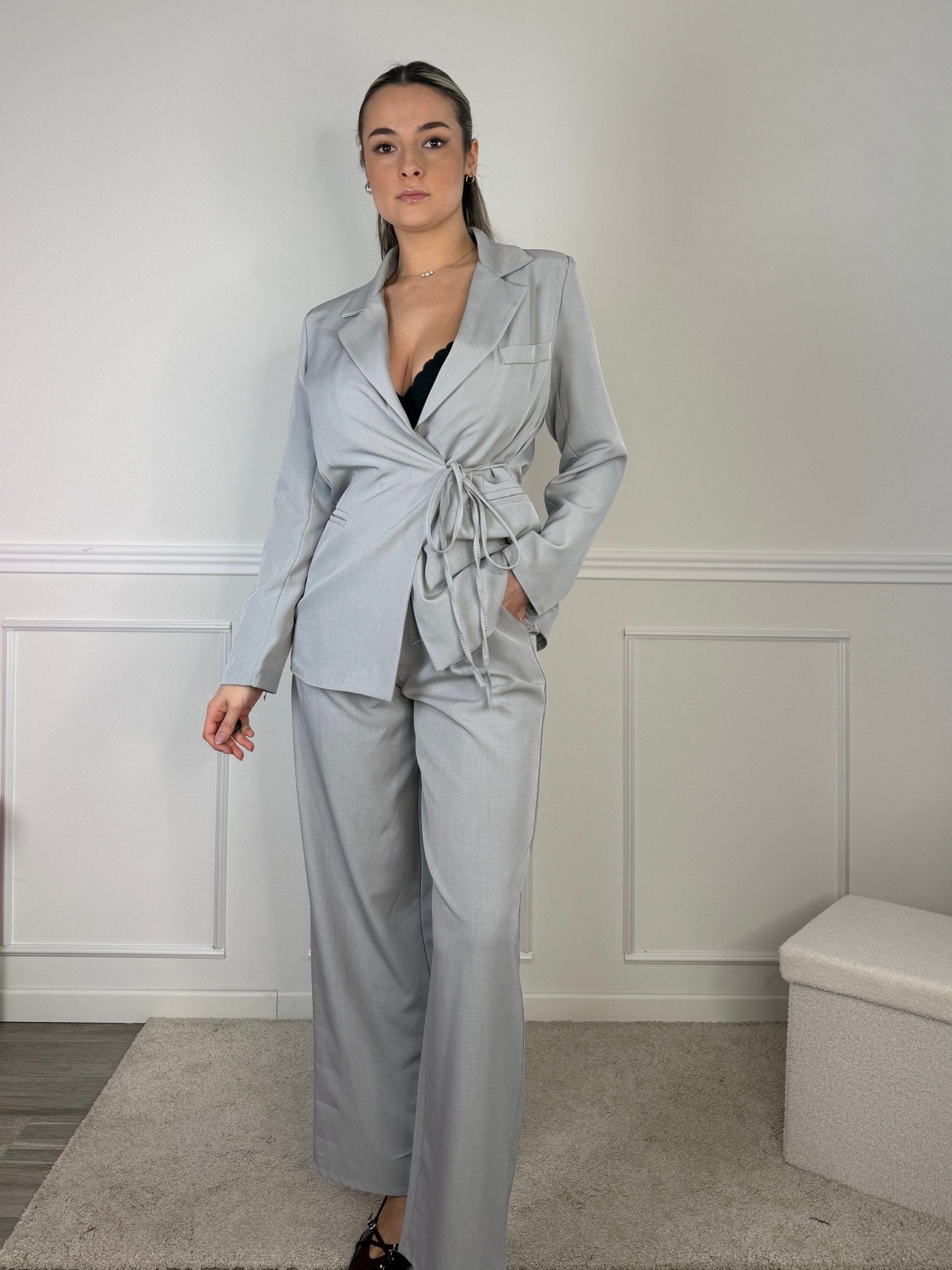 Giacca blazer a portafoglio con laccetto - Follie by Alice