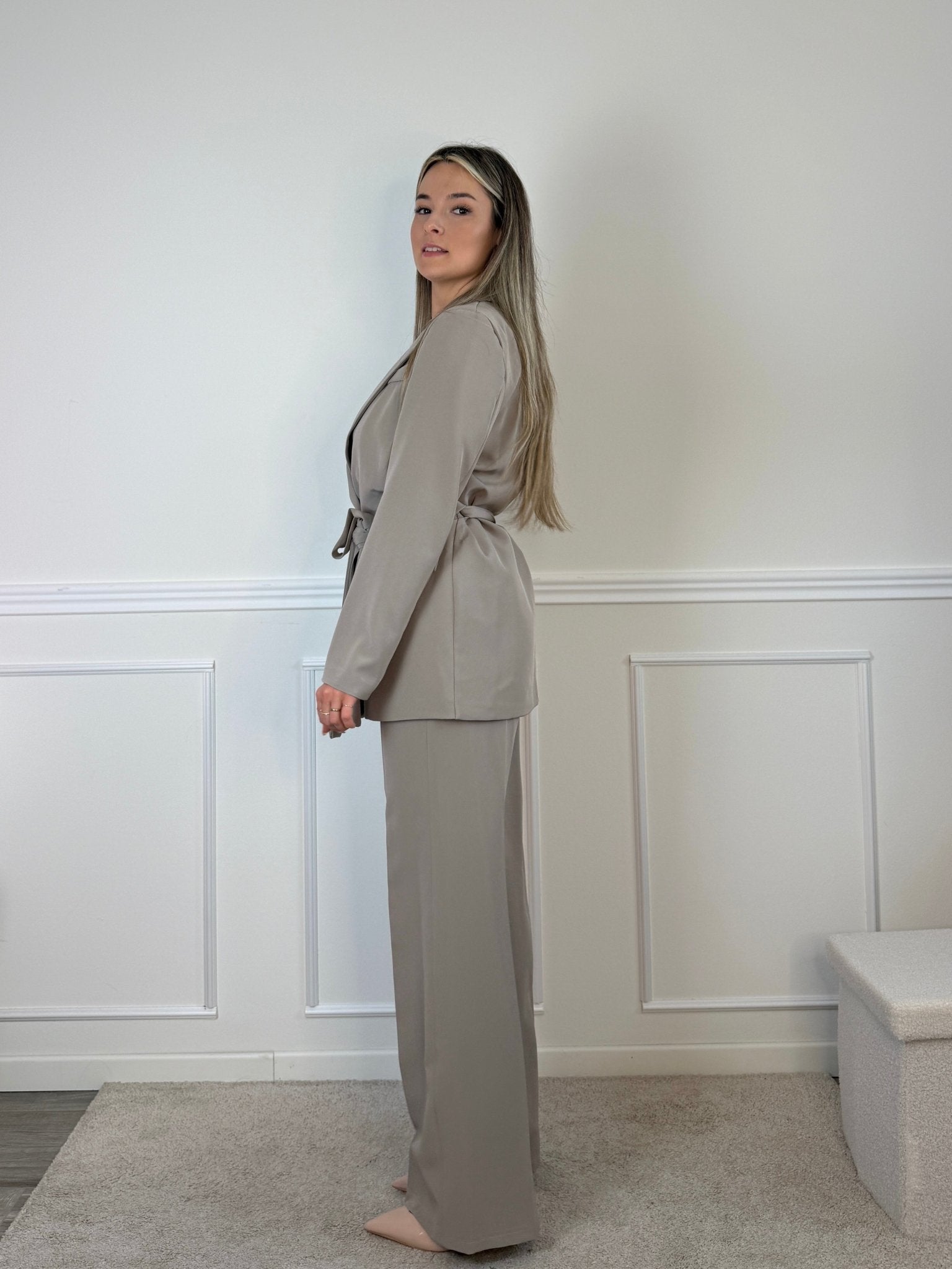 Giacca blazer con cintura MADISON - Follie by Alice