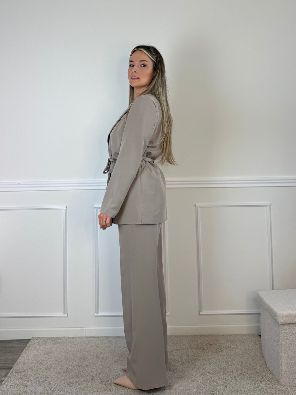 Giacca blazer con cintura MADISON - Follie by Alice