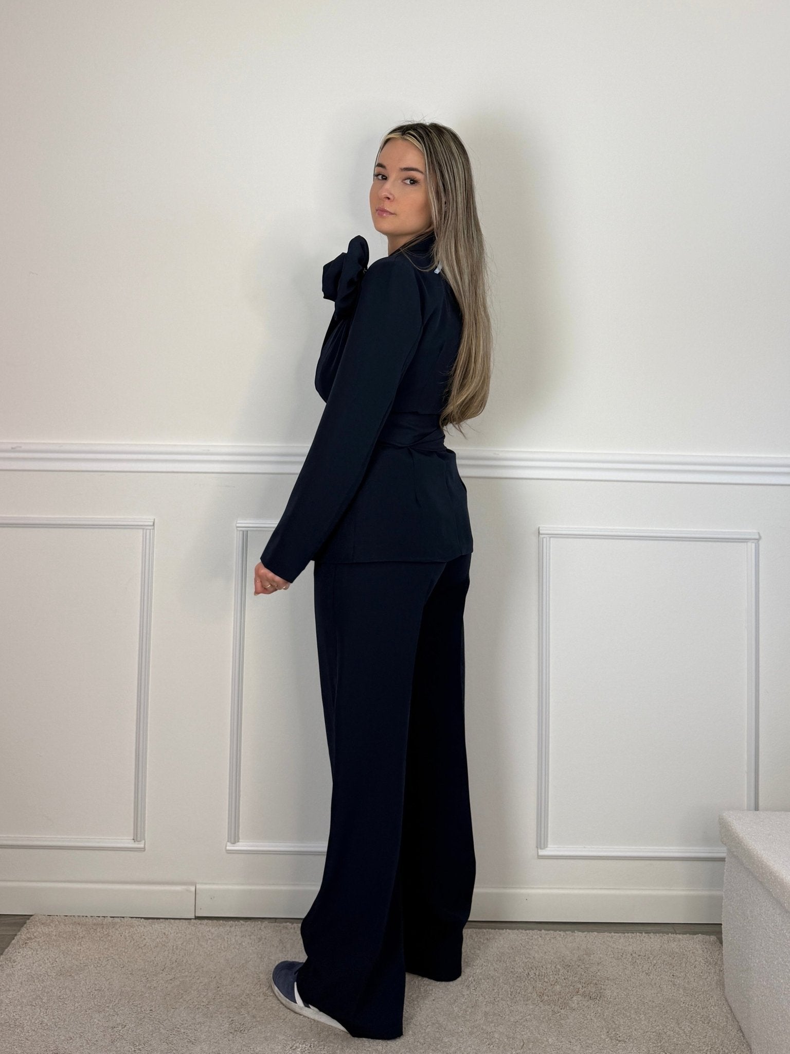 Giacca blazer con spilla a rosa COUTURE - Follie by Alice