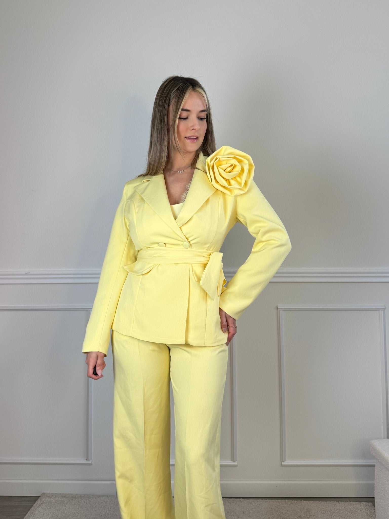 Giacca blazer con spilla a rosa COUTURE - Follie by Alice