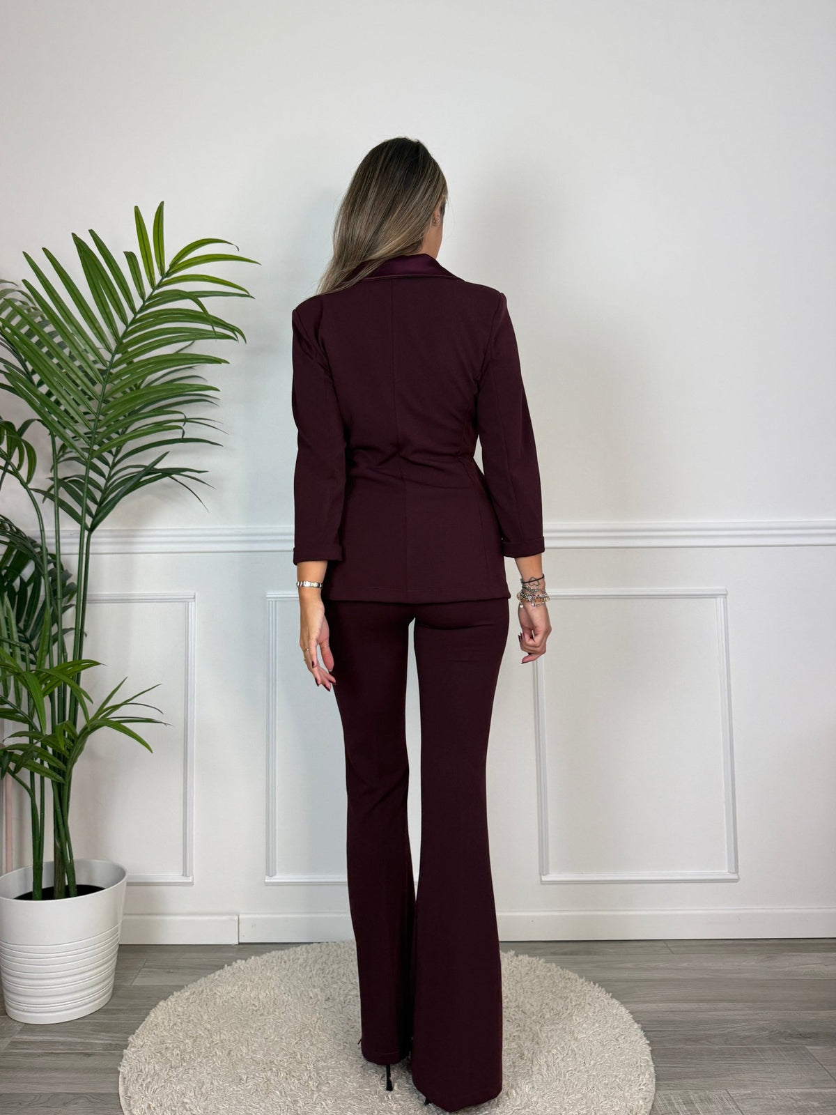 Giacca blazer doppiopetto con dettagli in raso PRESTIGE - Follie by Alice Immagine principale del prodotto