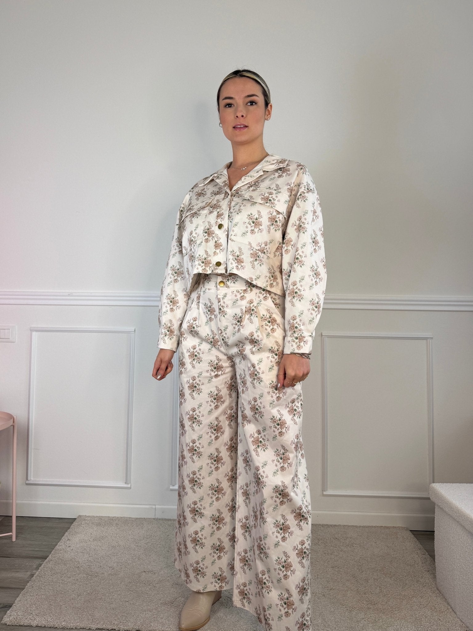 Giubbotto effetto jeans con stampa floreale - Follie by Alice