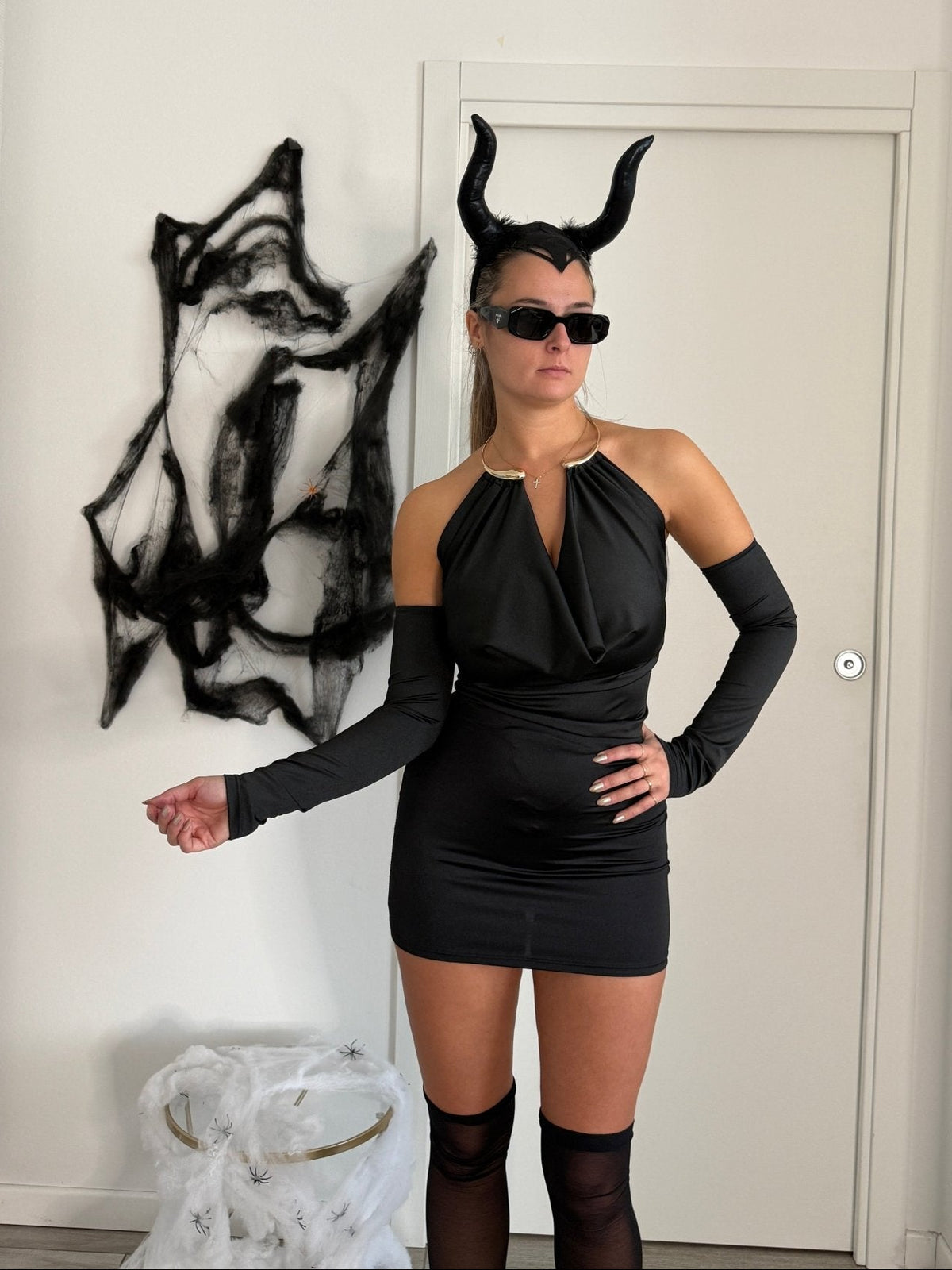 Gonna a tubino in raso NOIR - Follie by Alice