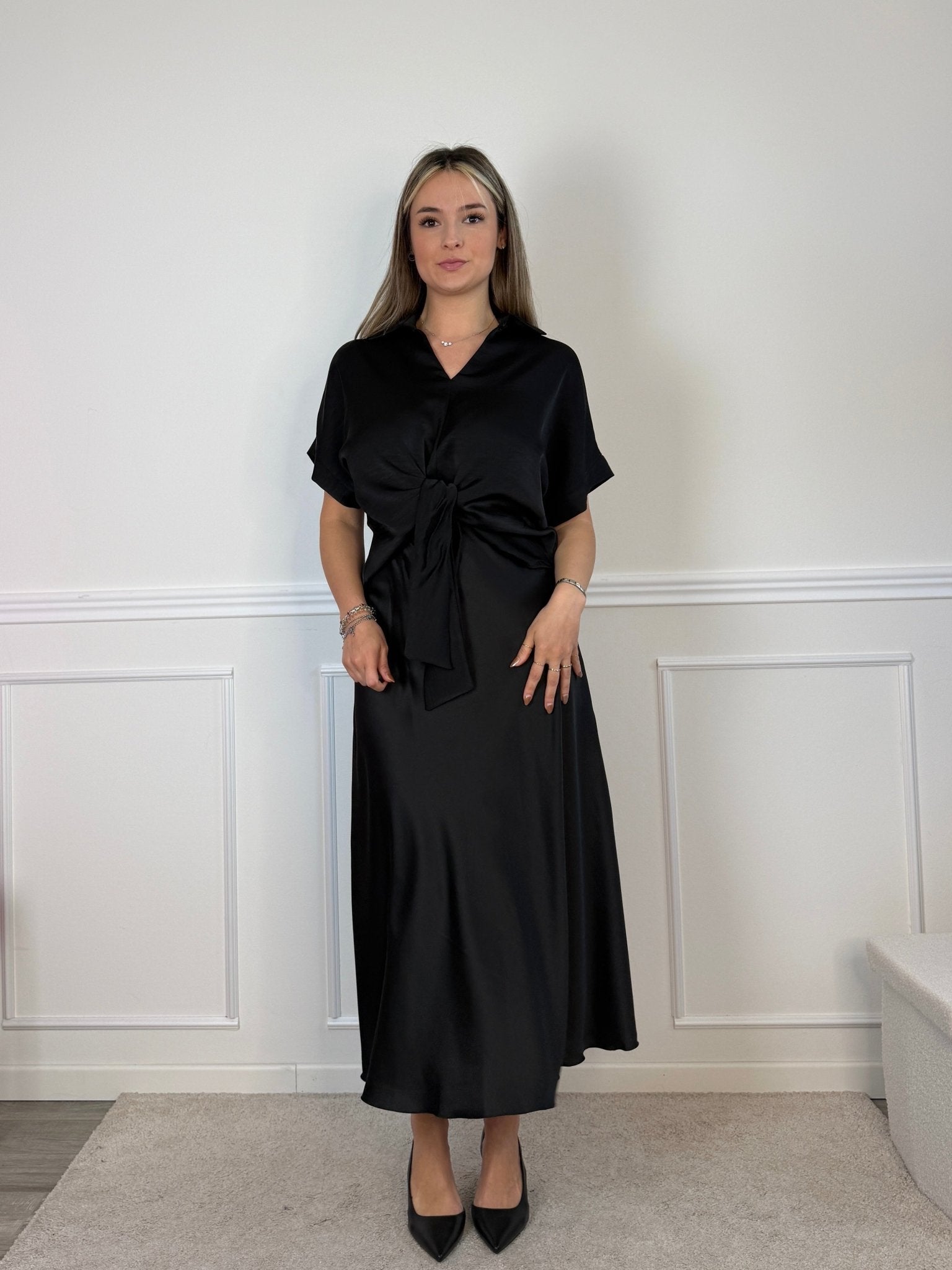 Longuette svasata in raso PETRA - Follie by Alice