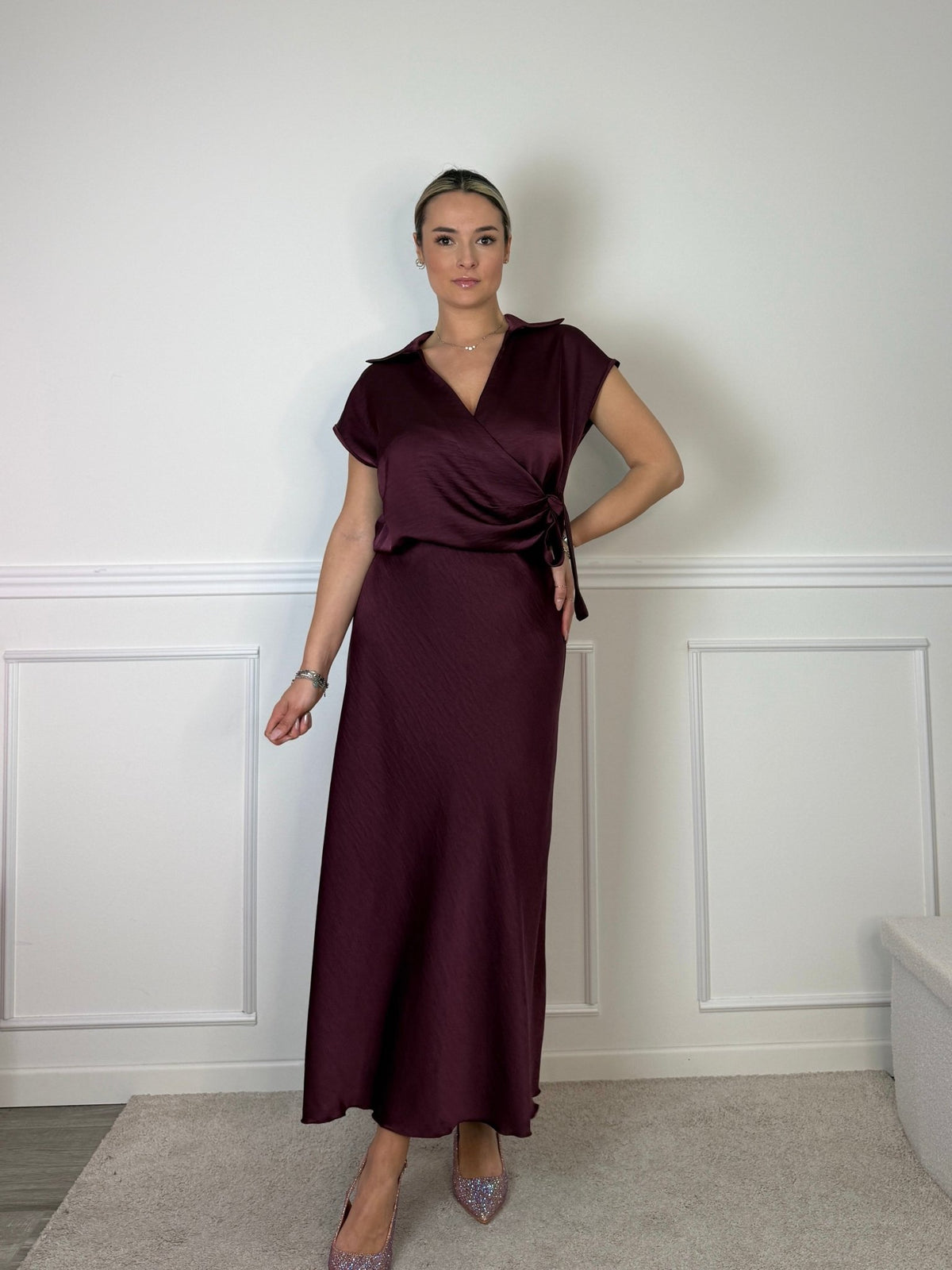 Longuette svasata in raso PETRA - Follie by Alice