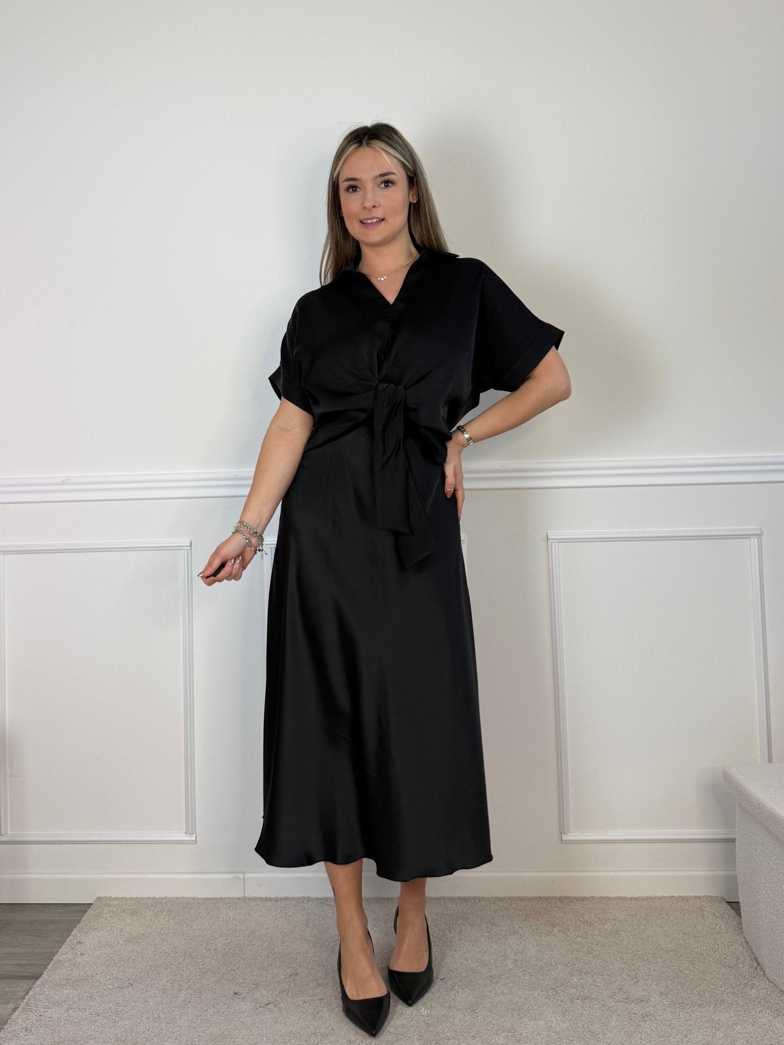Longuette svasata in raso PETRA - Follie by Alice