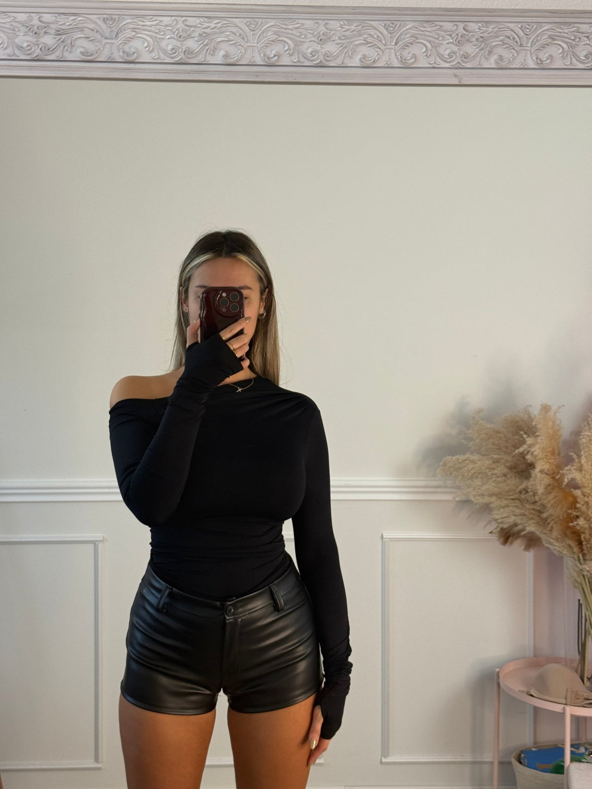 Maglia a maniche lunghe con scollatura off - shoulder - Follie by Alice