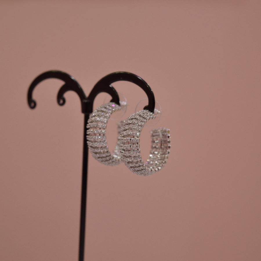 Orecchini argento a schiona con strass