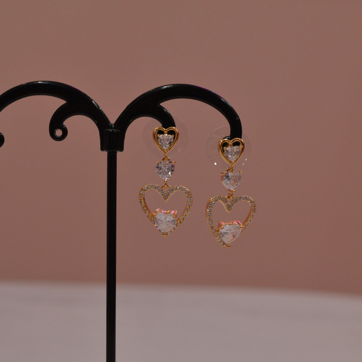 Orecchini oro pendenti a cuore con strass - Follie by Alice