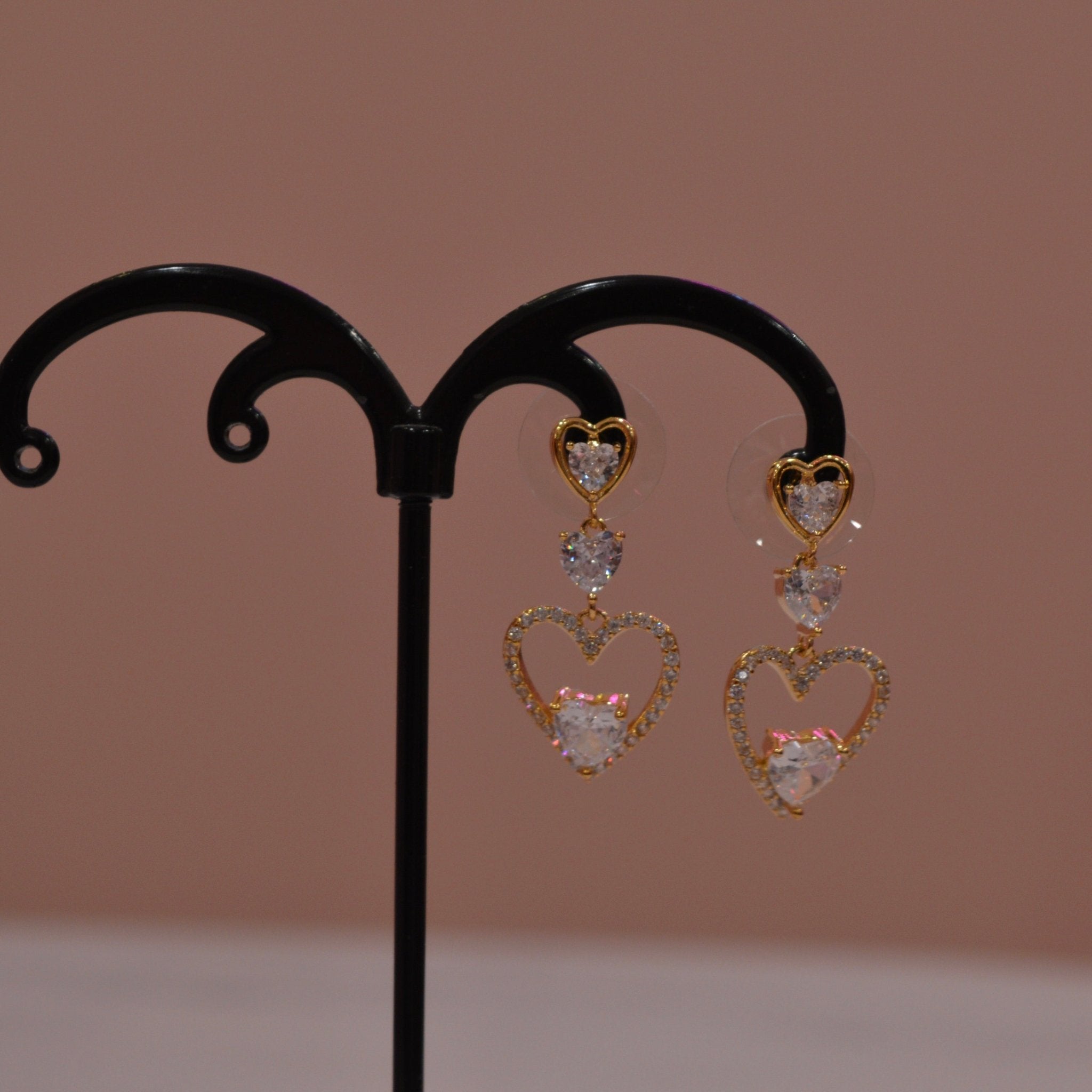 Orecchini oro pendenti a cuore con strass - Follie by Alice