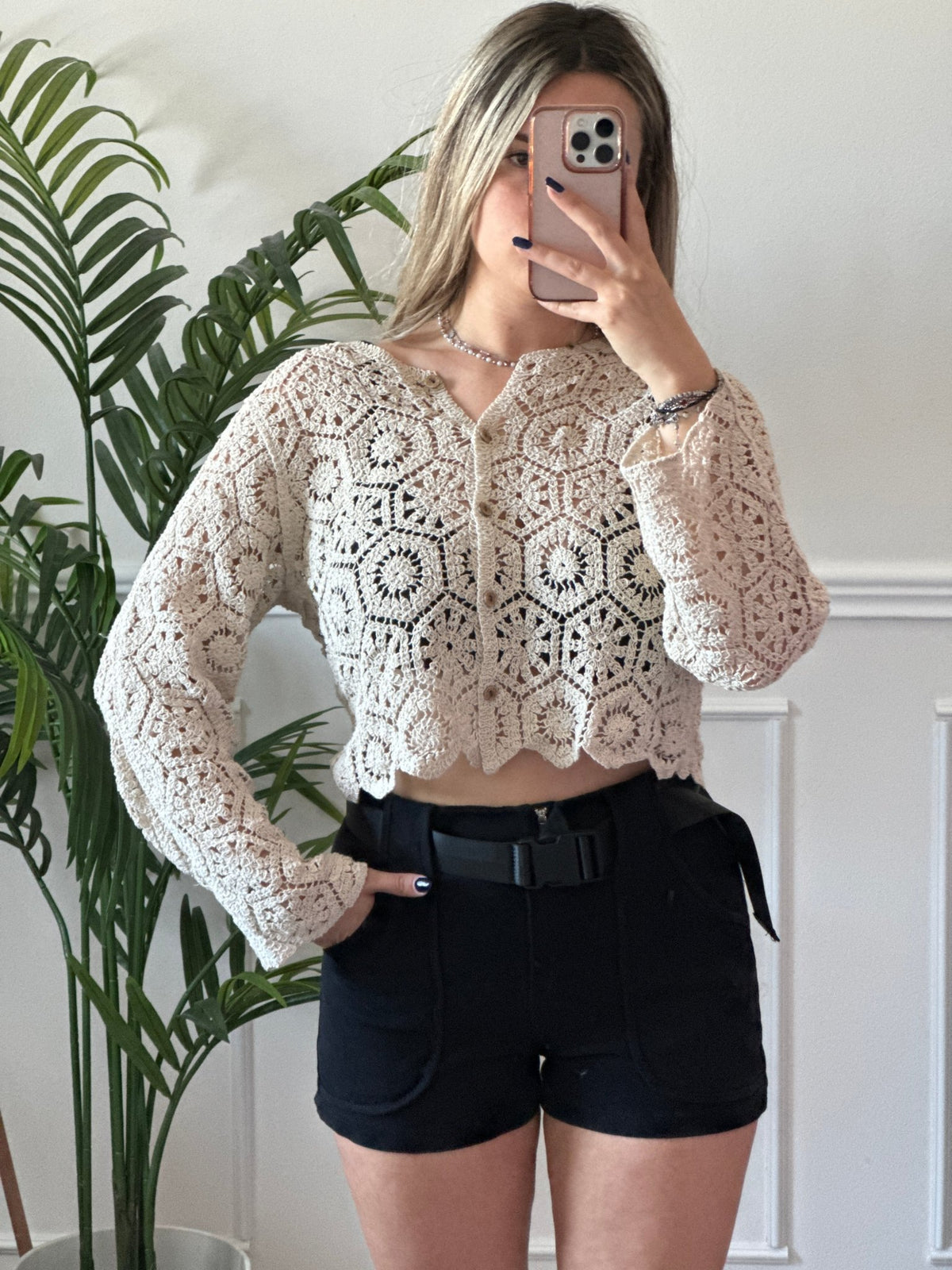 Pantaloncini shorts con tasche e cintura - Follie by Alice