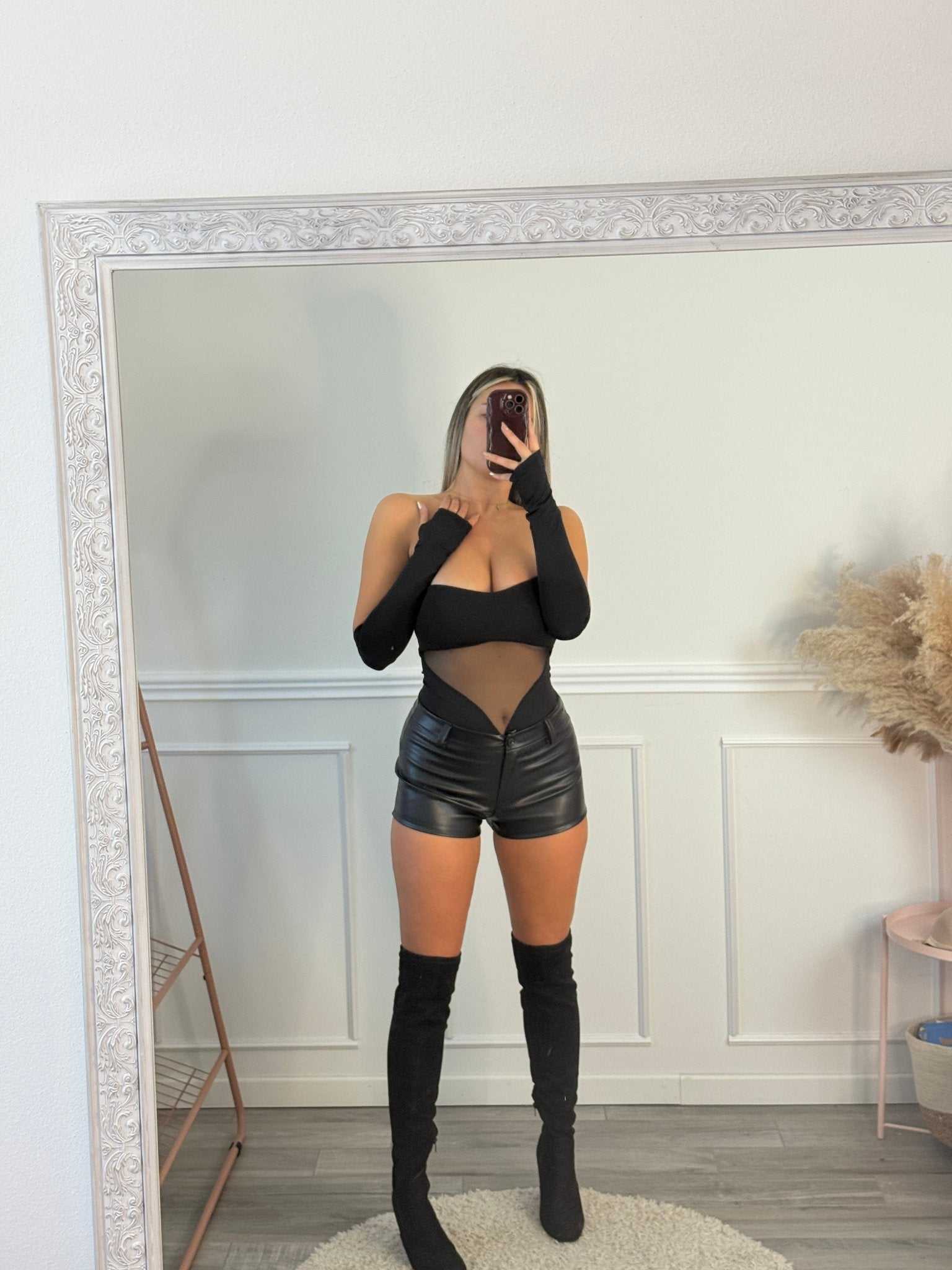 Pantaloncini shorts effetto pelle - Follie by Alice