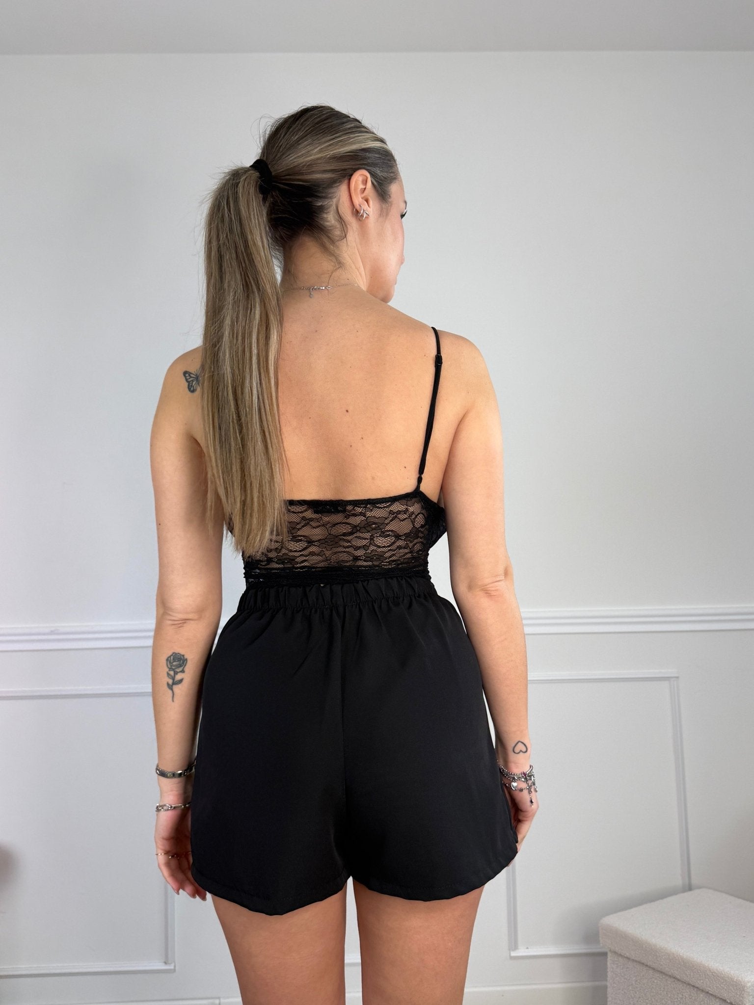 Pantaloncino - gonna a portafoglio con clip dorata - Follie by Alice