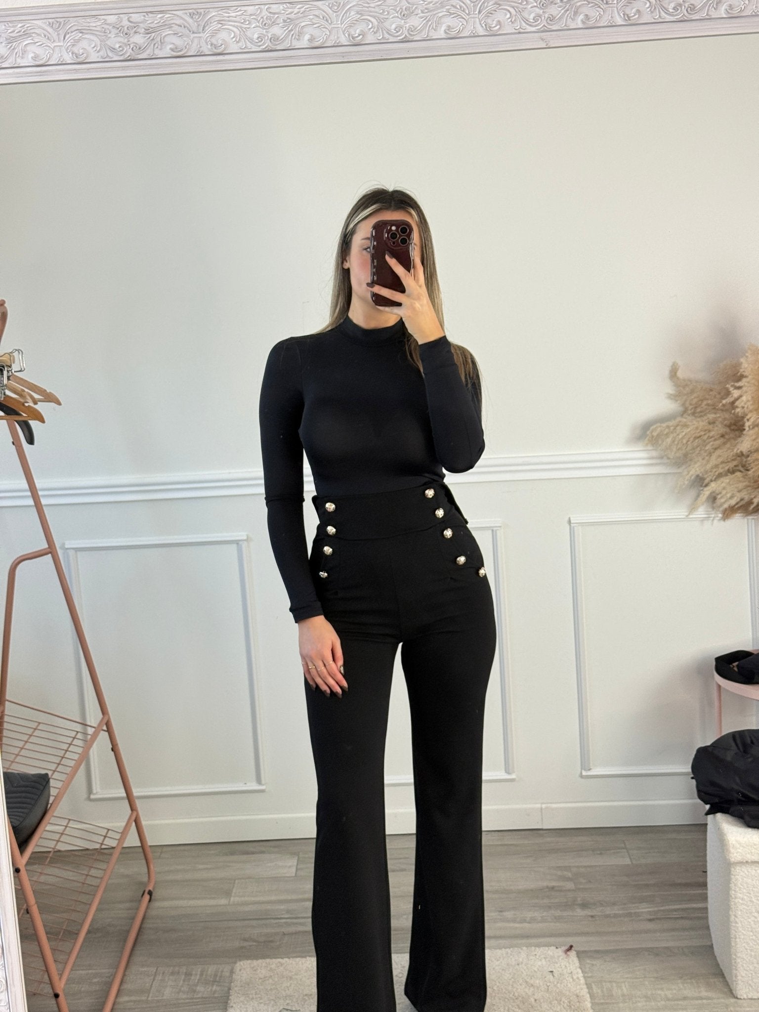Pantaloni a palazzo con bottoni gioiello - Follie by Alice Immagine secondaria del prodotto