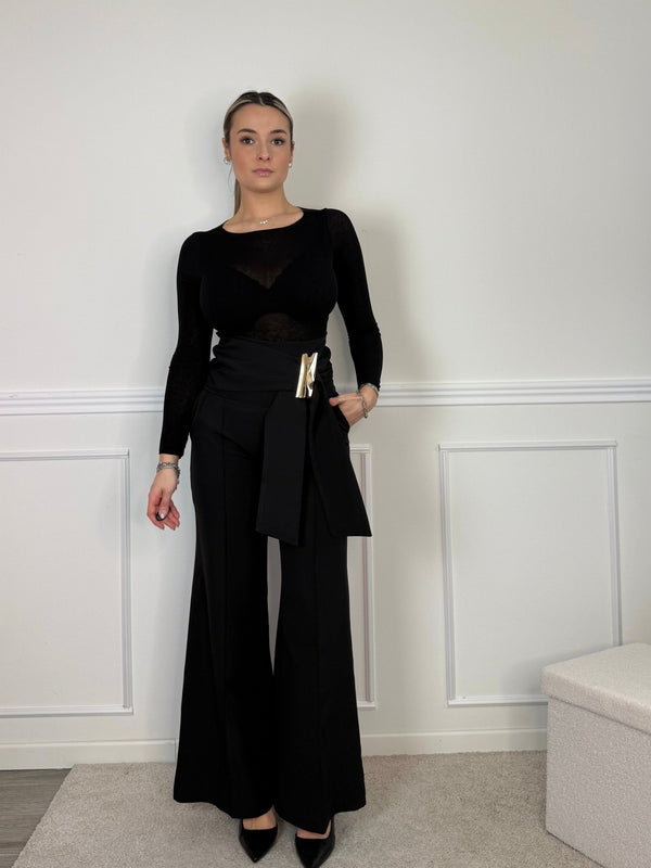 Pantaloni a palazzo con nastro in vita e clip dorata - Follie by Alice