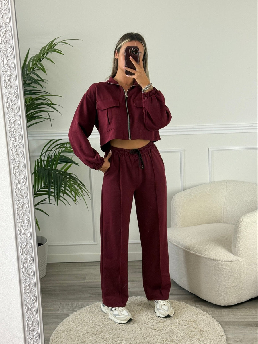 Pantaloni a palazzo con vita elasticizzata