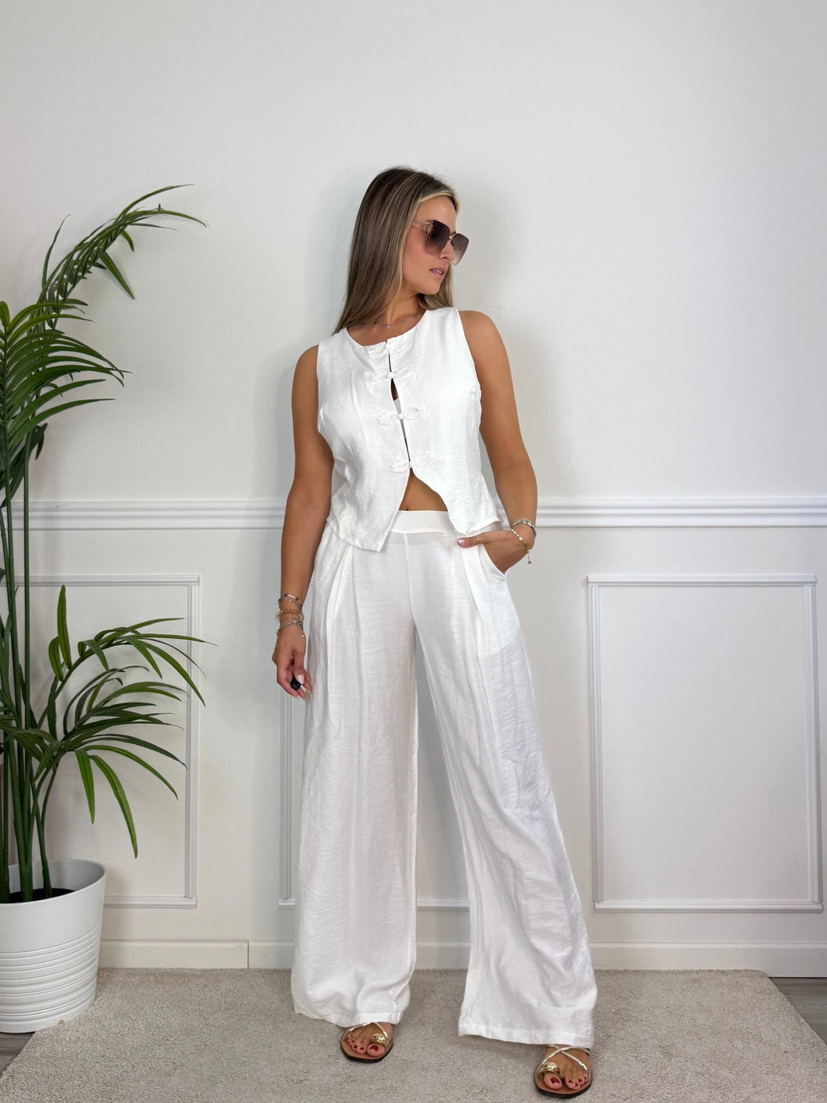 Pantaloni a palazzo effetto lino SAHARA - Follie by Alice Immagine principale del prodotto