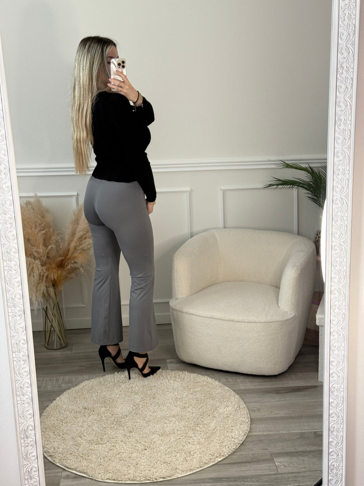 Pantaloni bootcut LYN - Follie by Alice