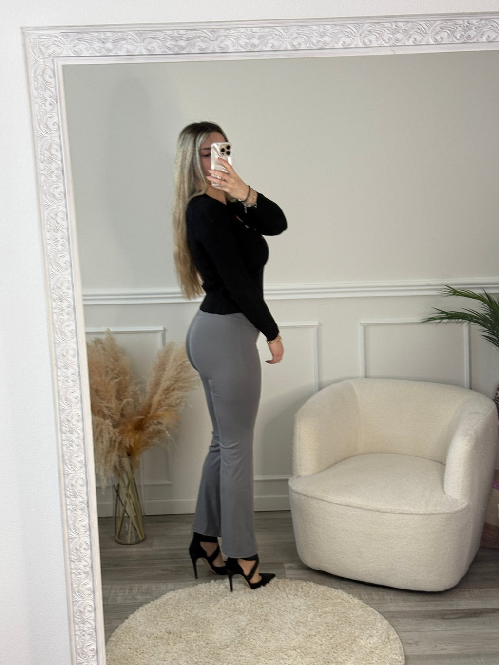 Pantaloni bootcut LYN - Follie by Alice