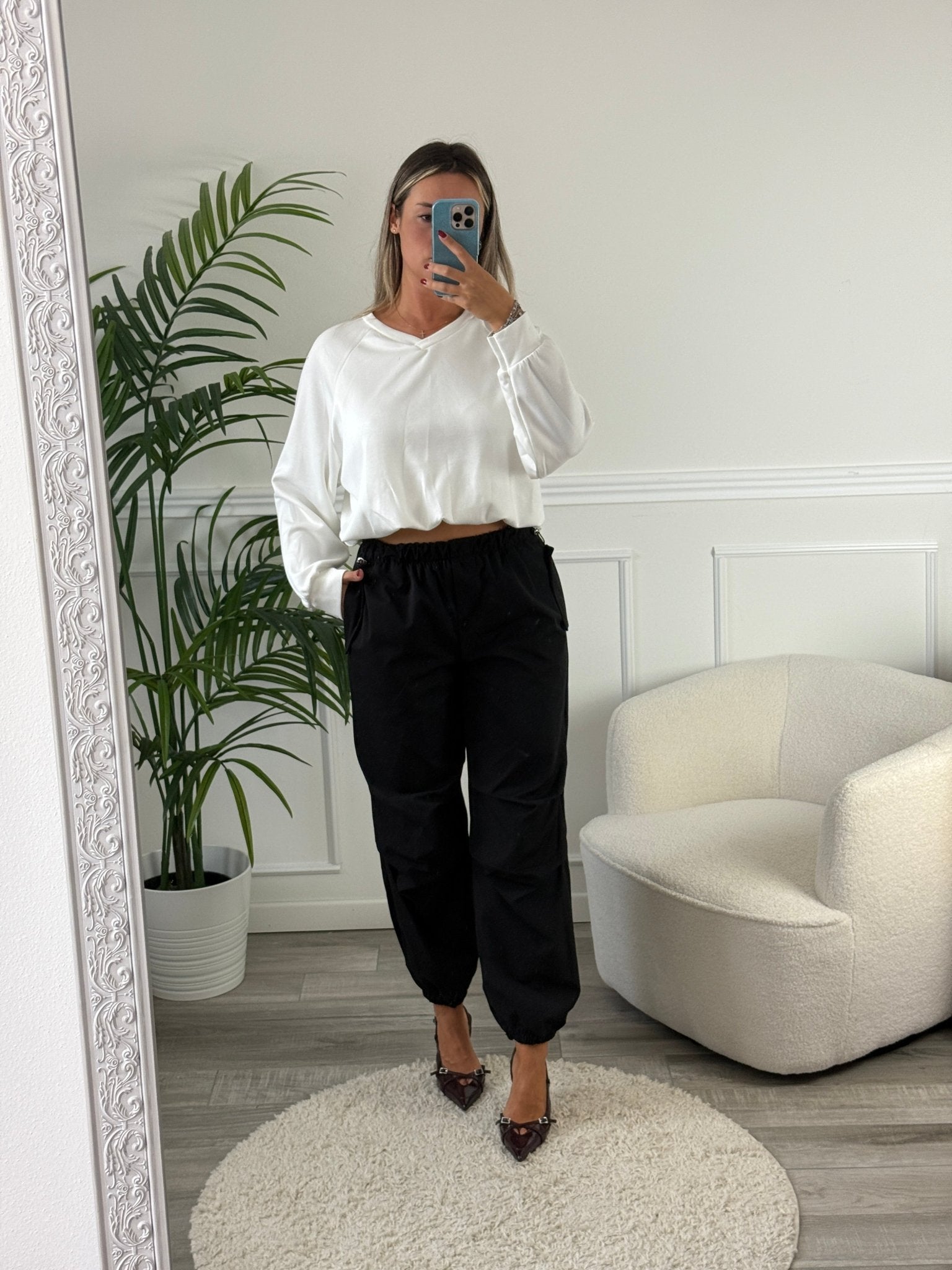 Pantaloni cargo oversize con coulisse in vita - Follie by Alice