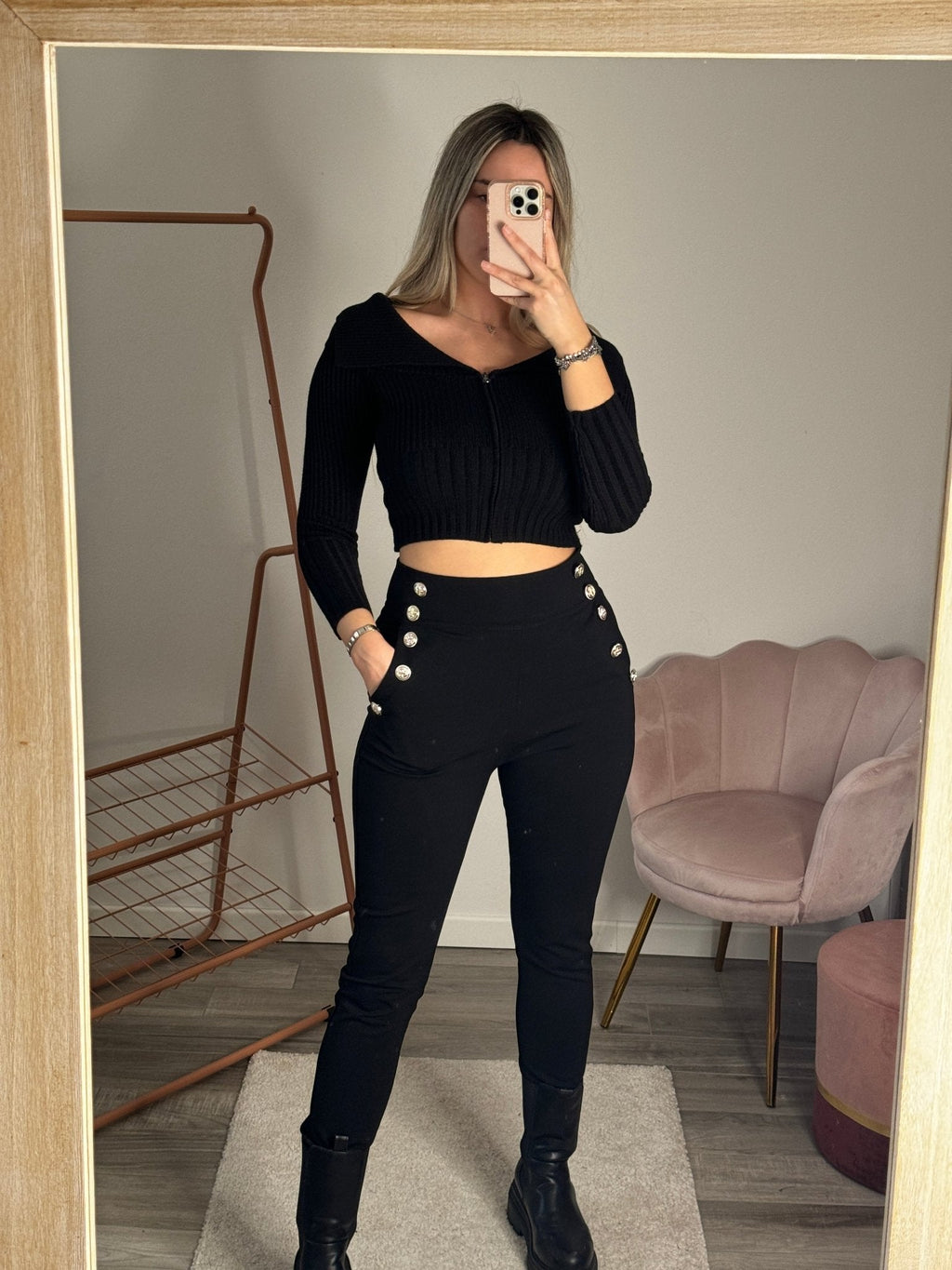 Pantaloni con bottoni gioiello - Follie by Alice