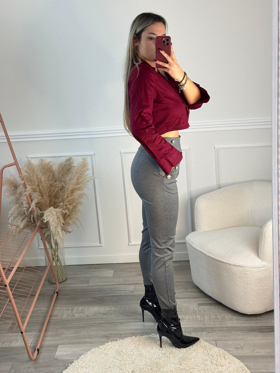 Pantaloni con bottoni gioiello – alternate