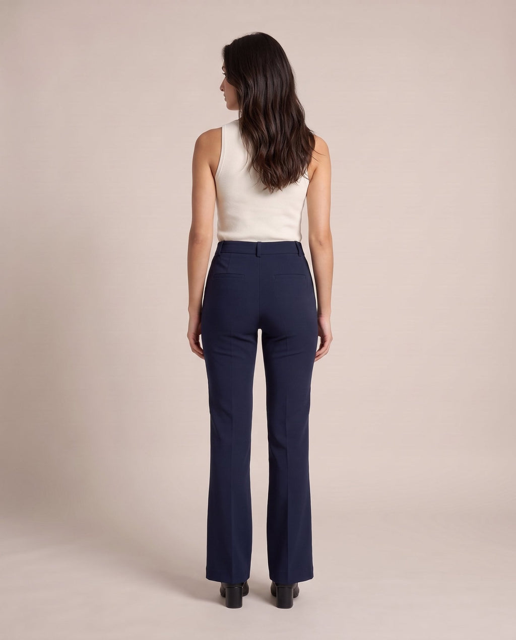 Pantaloni da completo a campana con pinces - Follie by Alice
