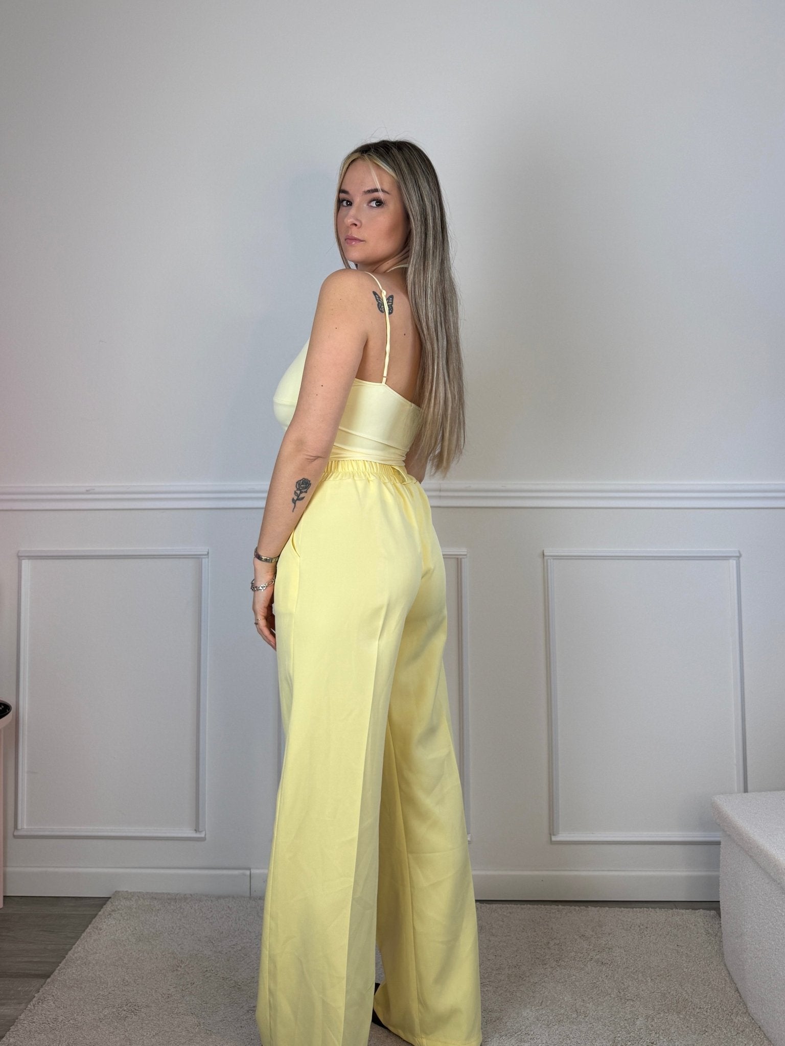Pantaloni da completo a palazzo BLOOM - Follie by Alice