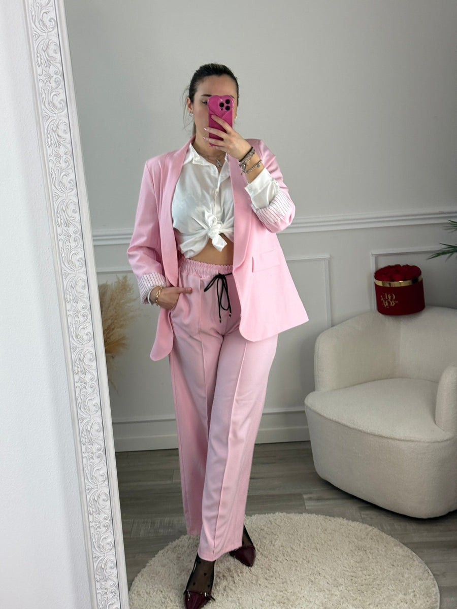 Pantaloni oversize con pinces, vita elasticizzata e coulisse a contrasto