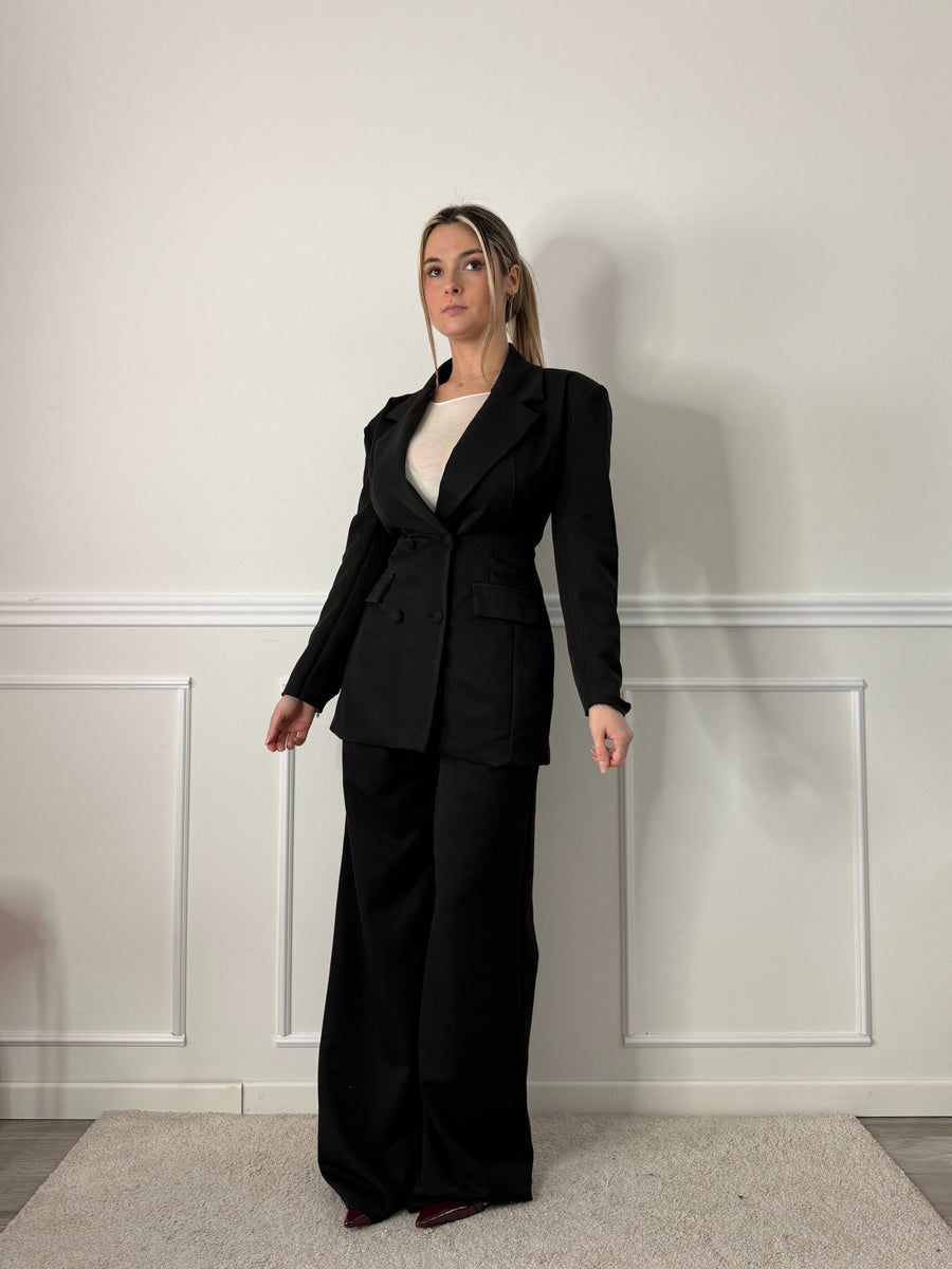 Giacca blazer strutturata con cintura in vita