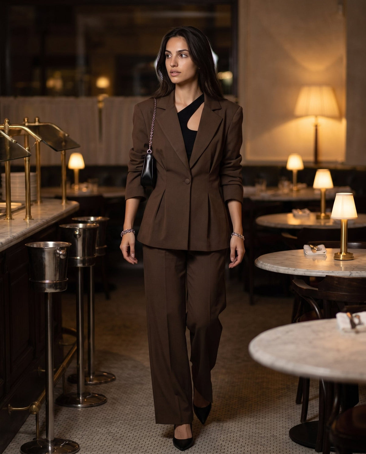 Pantaloni oversize da completo a palazzo - Follie by Alice Immagine principale del prodotto