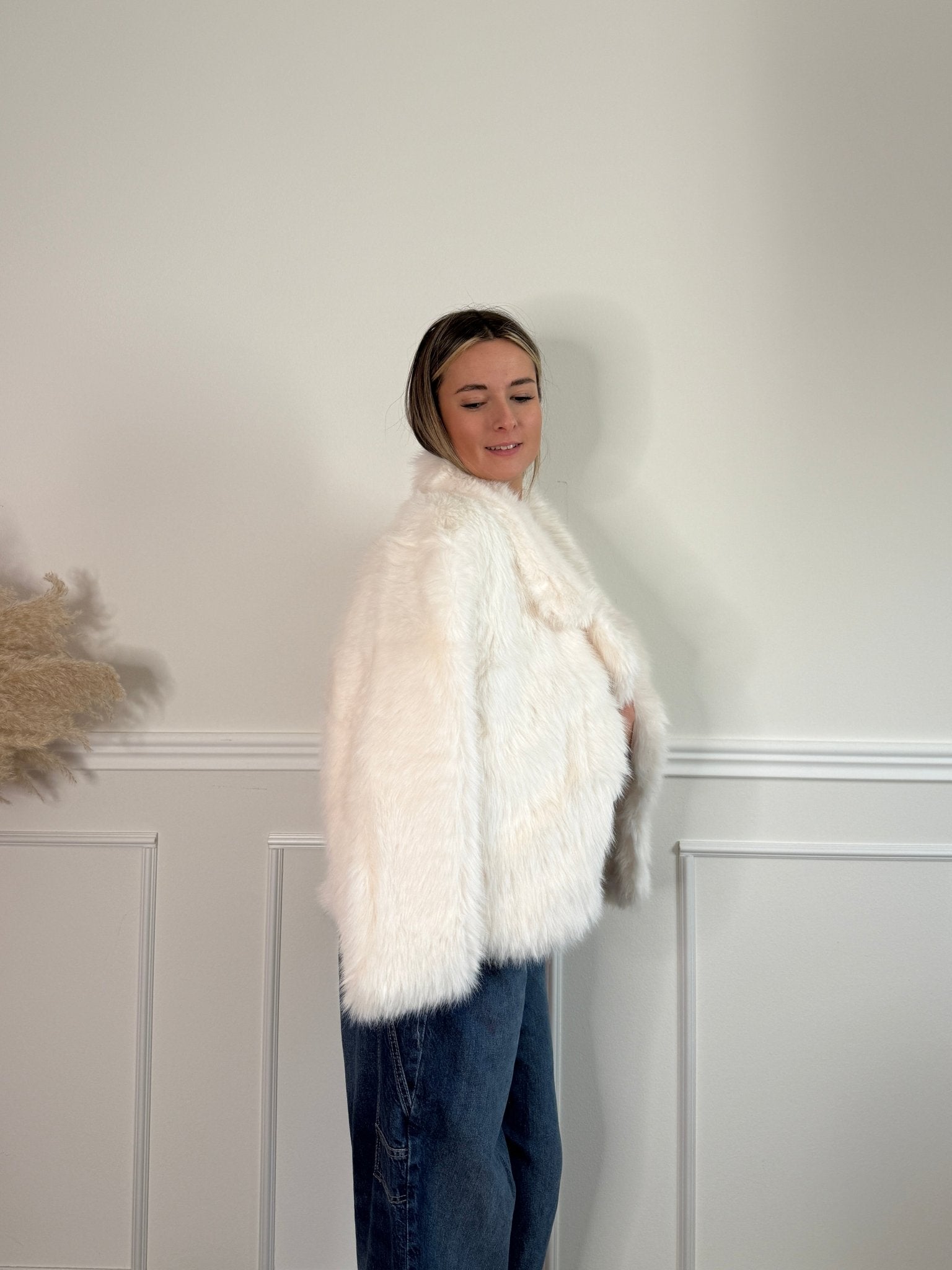 Pelliccia morbida con bottone - Follie by Alice