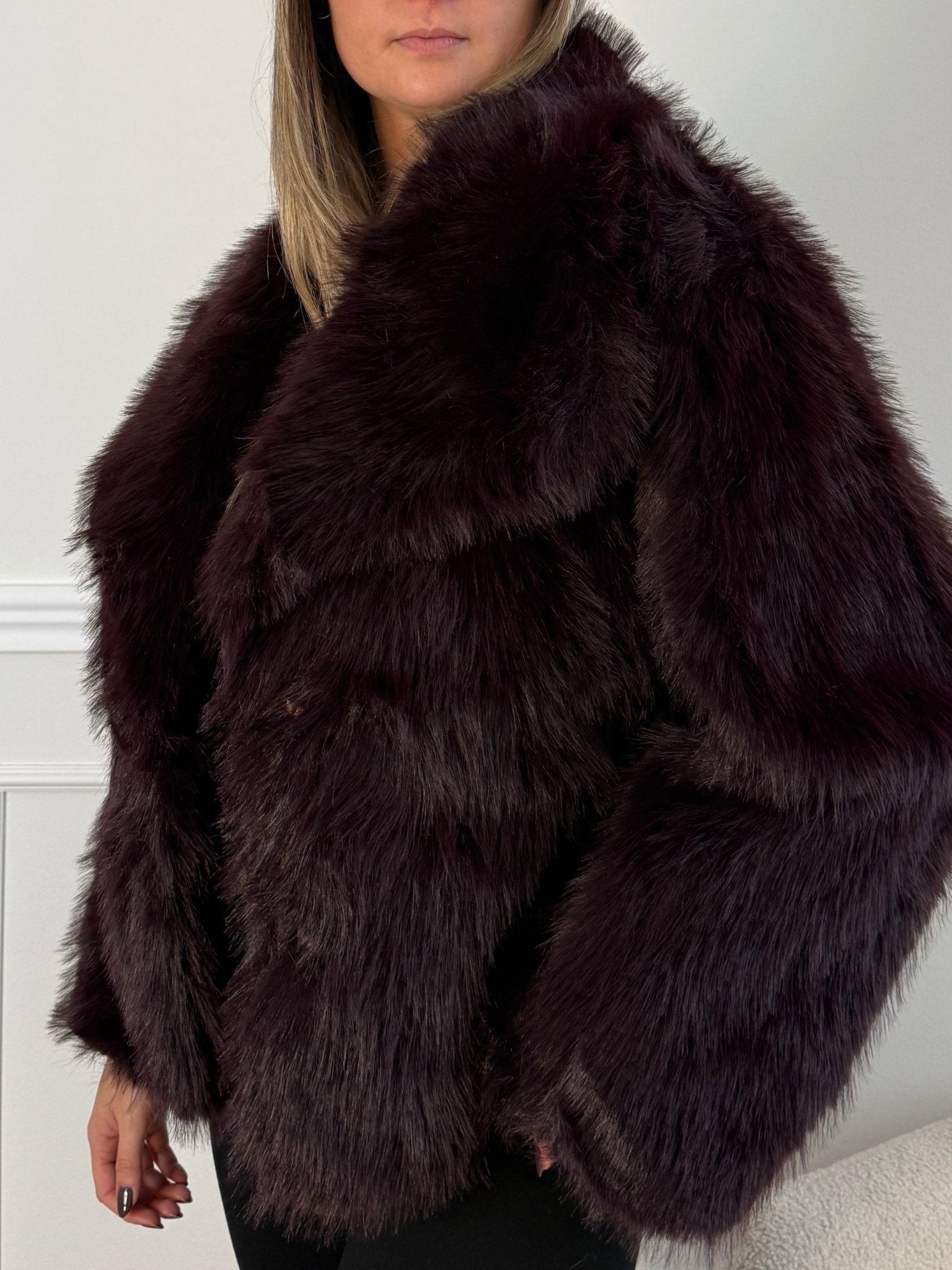 Pelliccia morbida con bottone - Follie by Alice