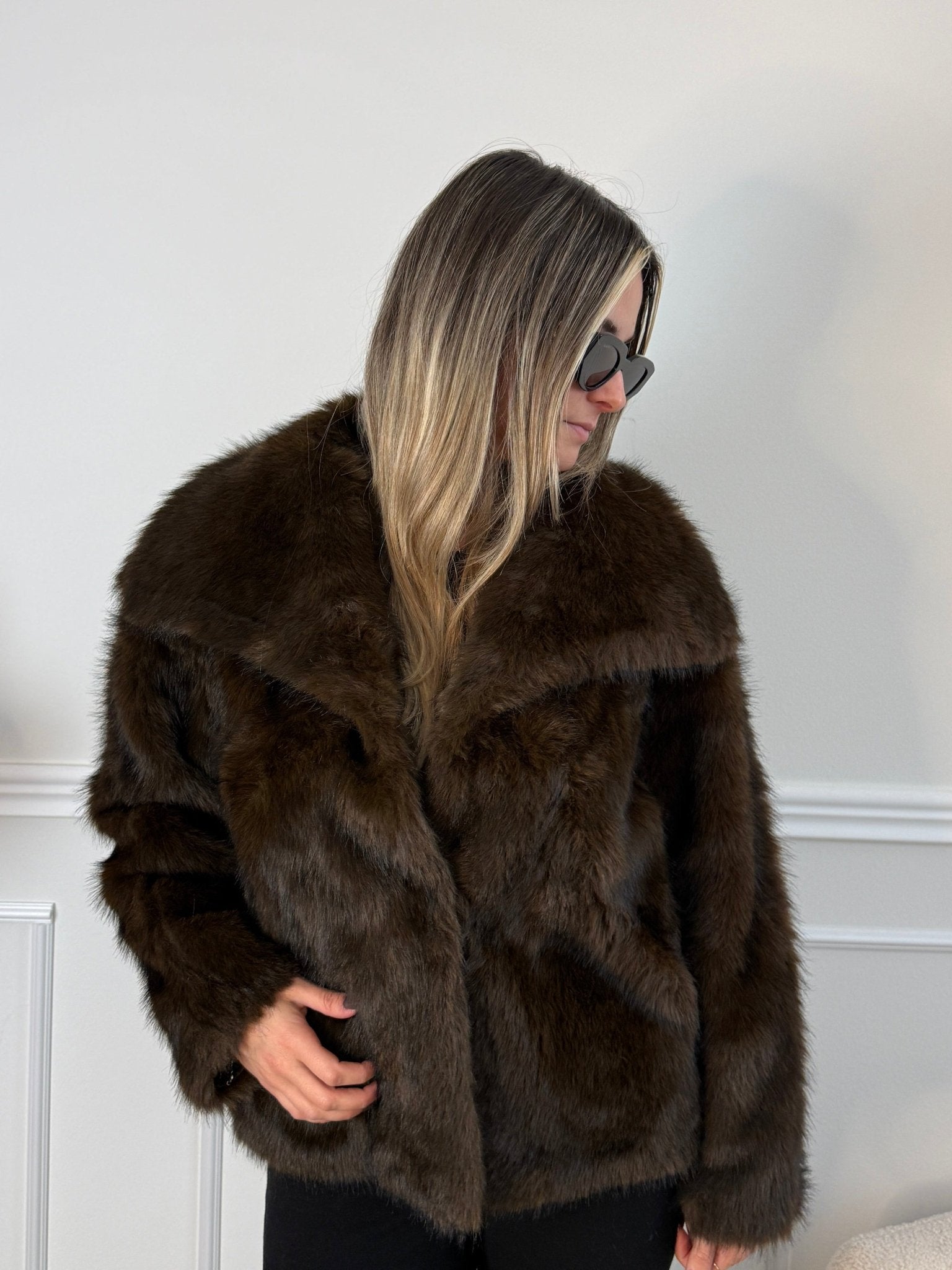 Pelliccia morbida con bottone - Follie by Alice