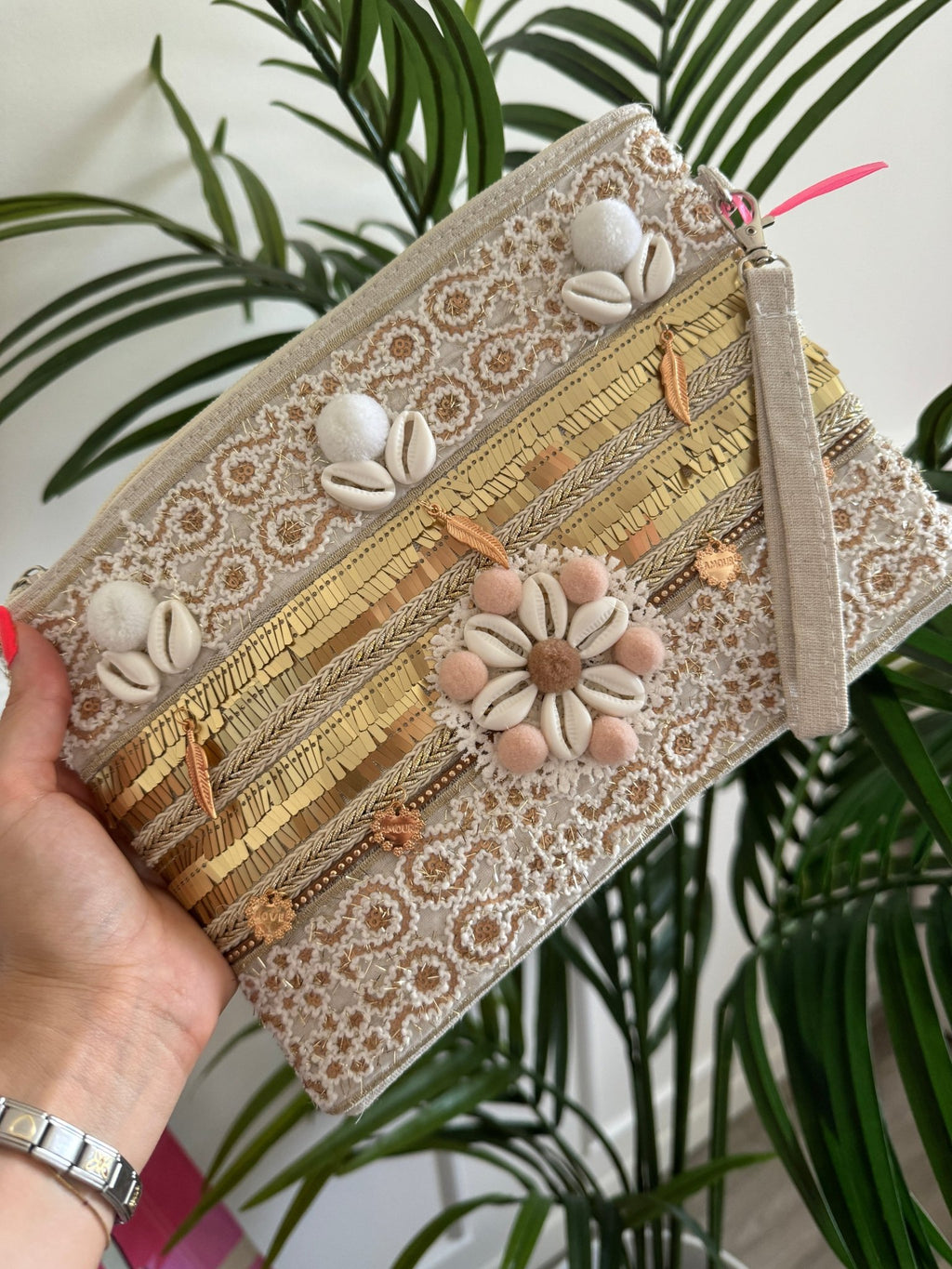 Pochette mare in juta con conchiglie e pouf - Follie by Alice